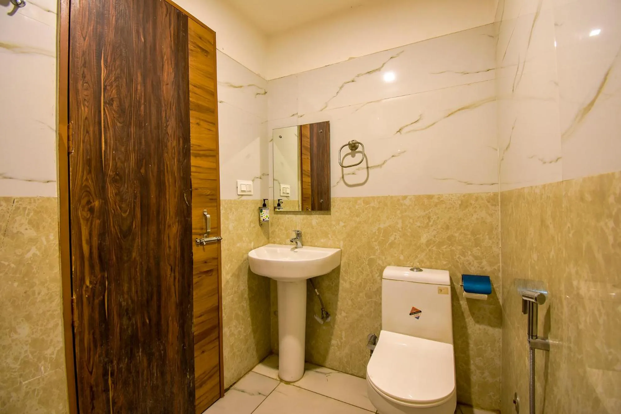 Bathroom in FabExpress Black Diamond