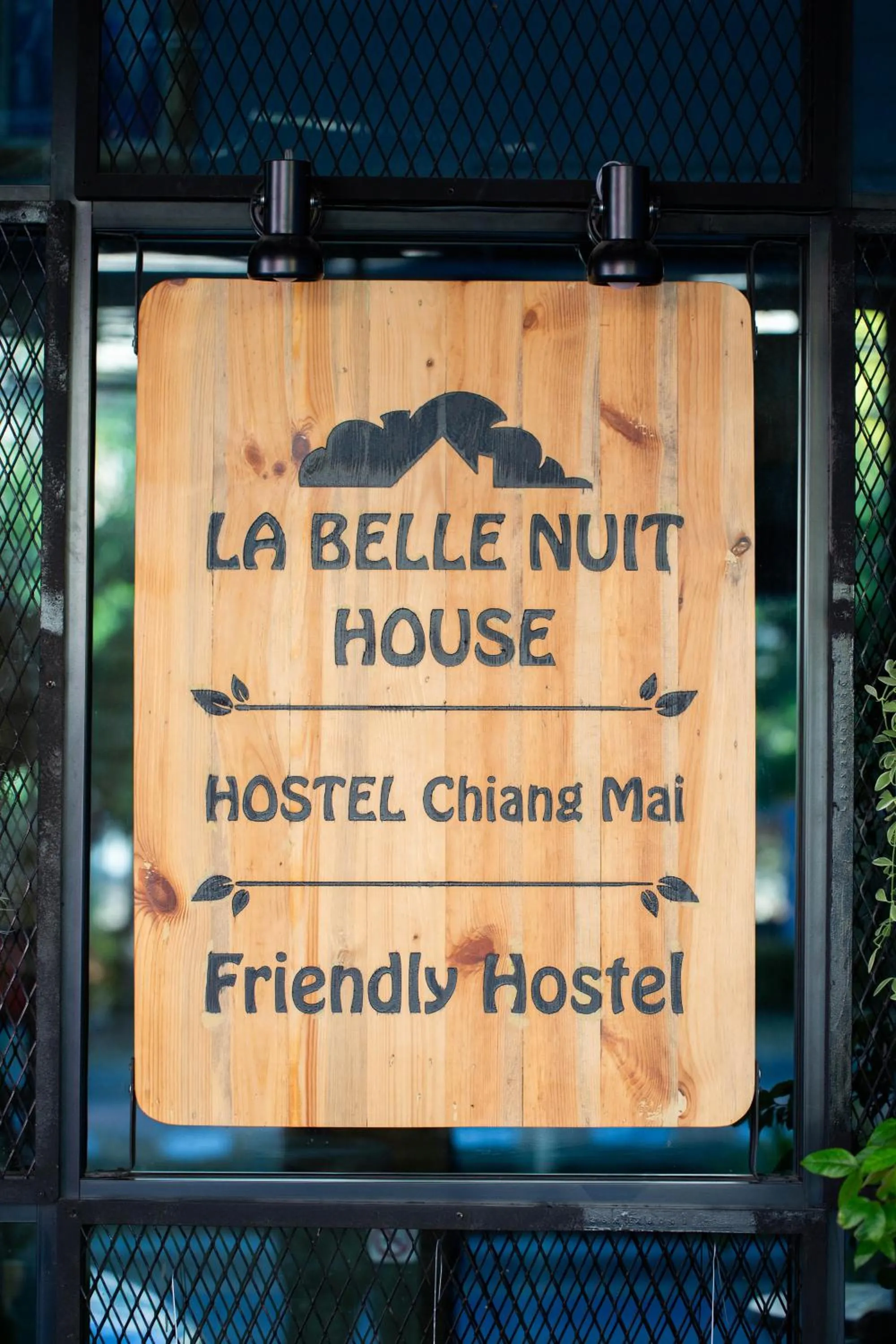 La Belle Nuit House