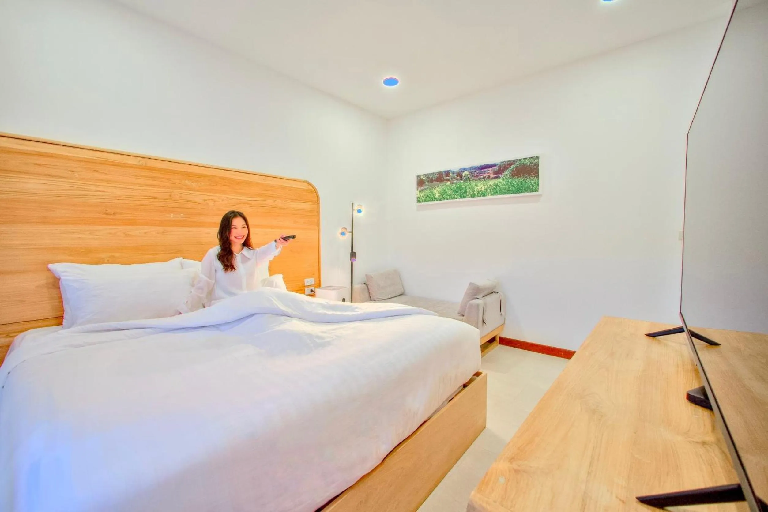 Bed in 108 Villa @ PongYang