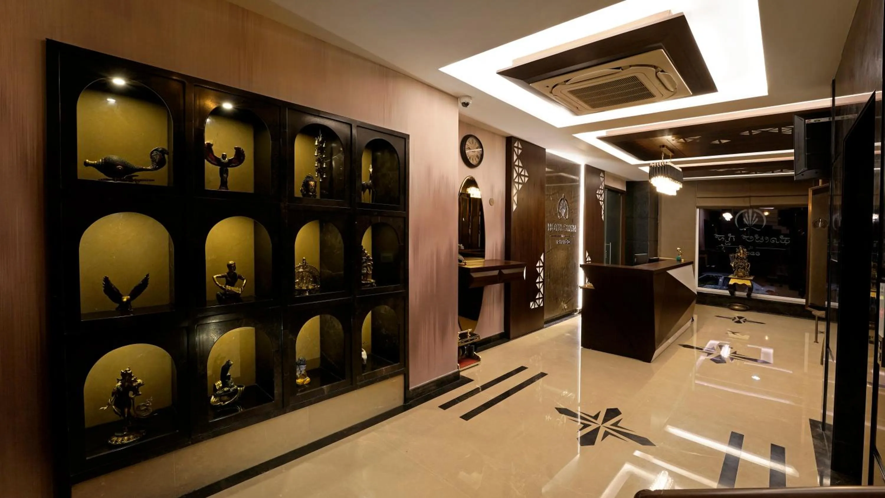 Lobby or reception in Hotel Gwen By Rivido, Near IIM Bangalore Bannerghatta Road