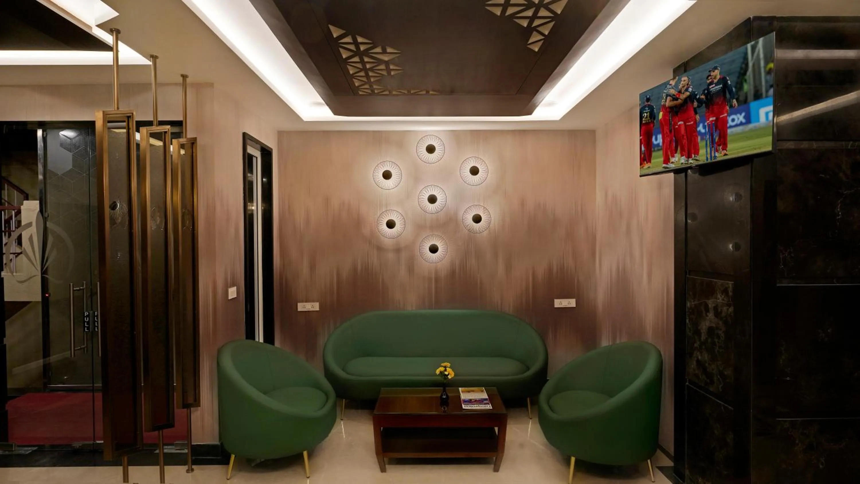 Seating area in Hotel Gwen By Rivido, Near IIM Bangalore Bannerghatta Road