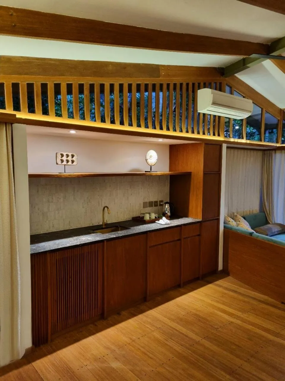 Kitchen or kitchenette in Grün Uluwatu