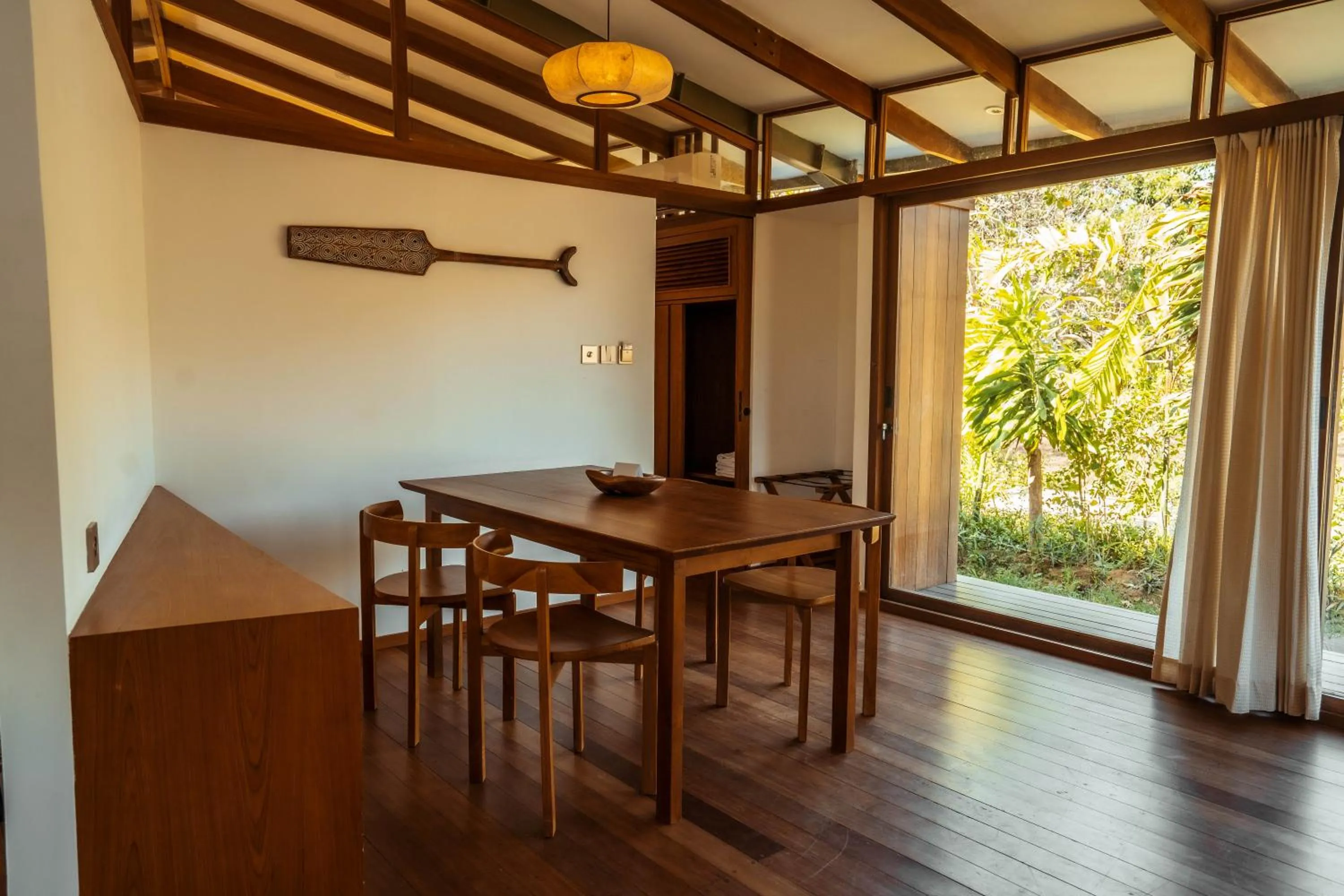 Dining area in Grün Uluwatu