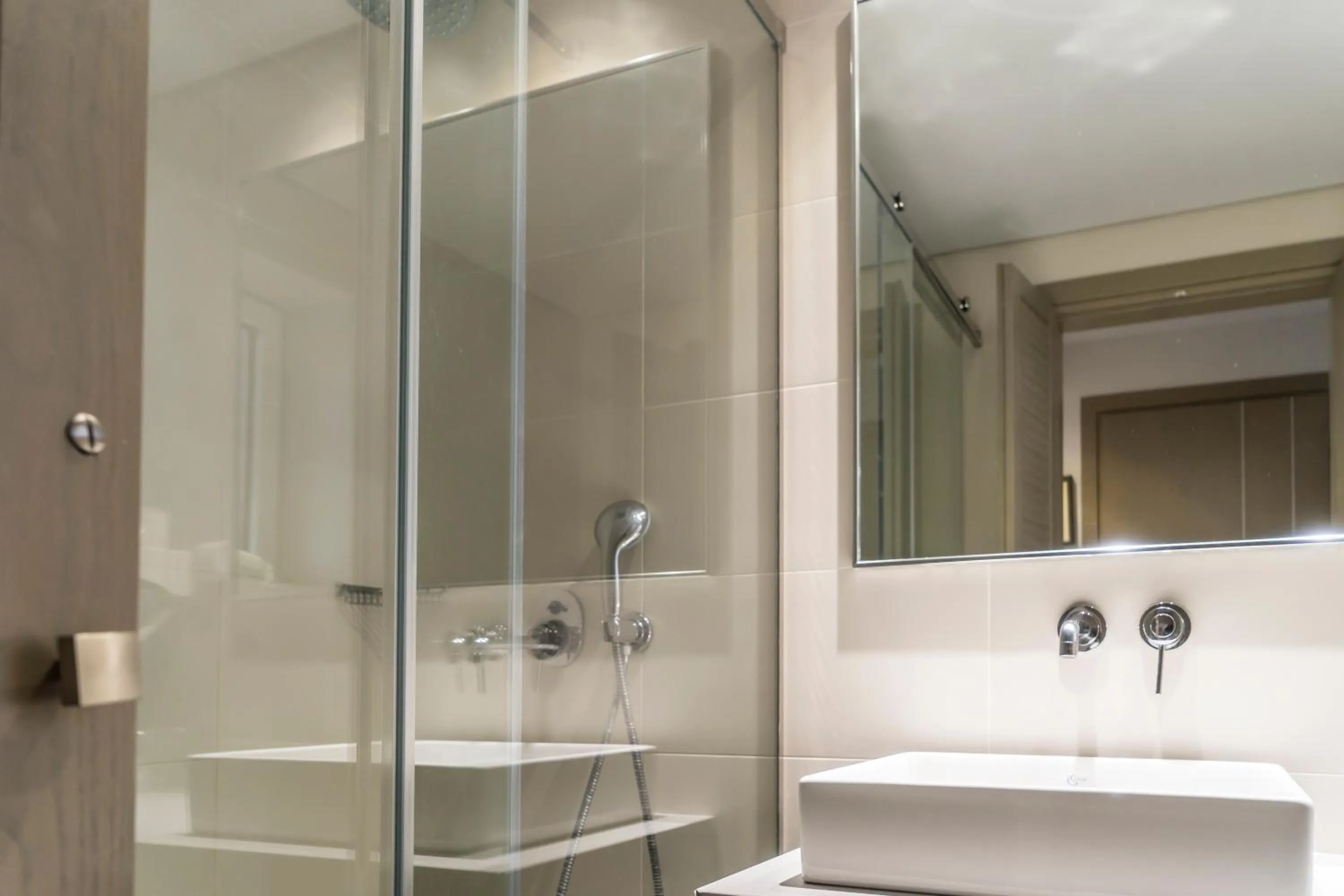 Bathroom in Castello City Hotel