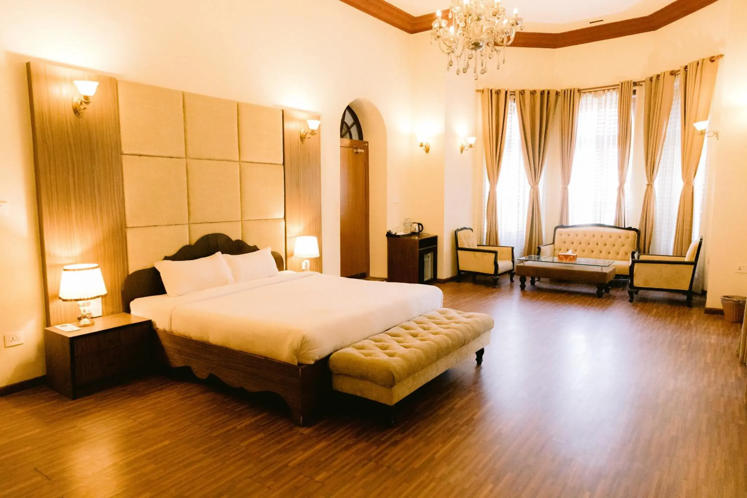 Royal Suite - single occupancy in Aranya Boutique Hotel Royal Suite - single occupancy in Aranya Boutique Hotel