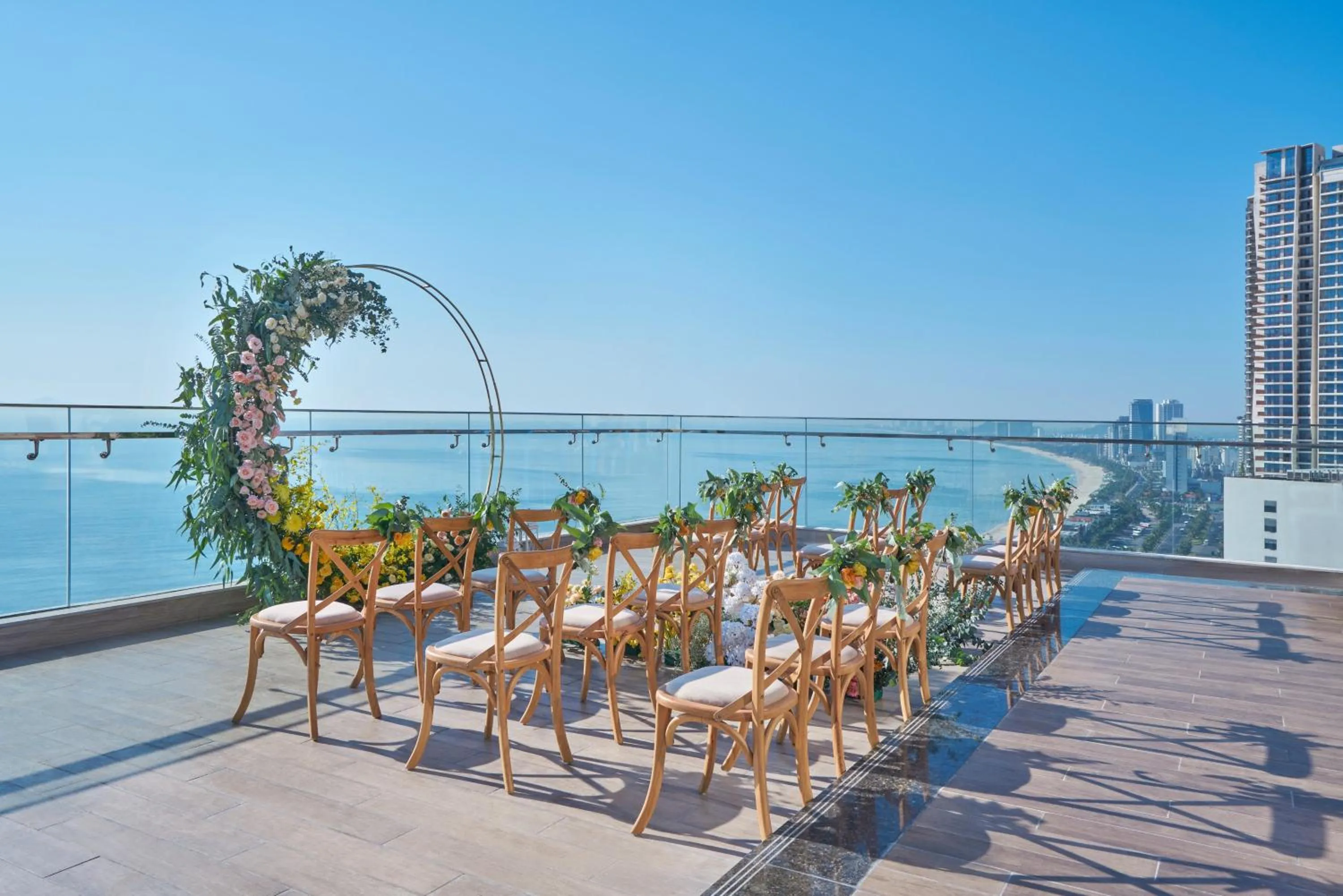 Meeting/conference room in voco Ma Belle Danang by IHG