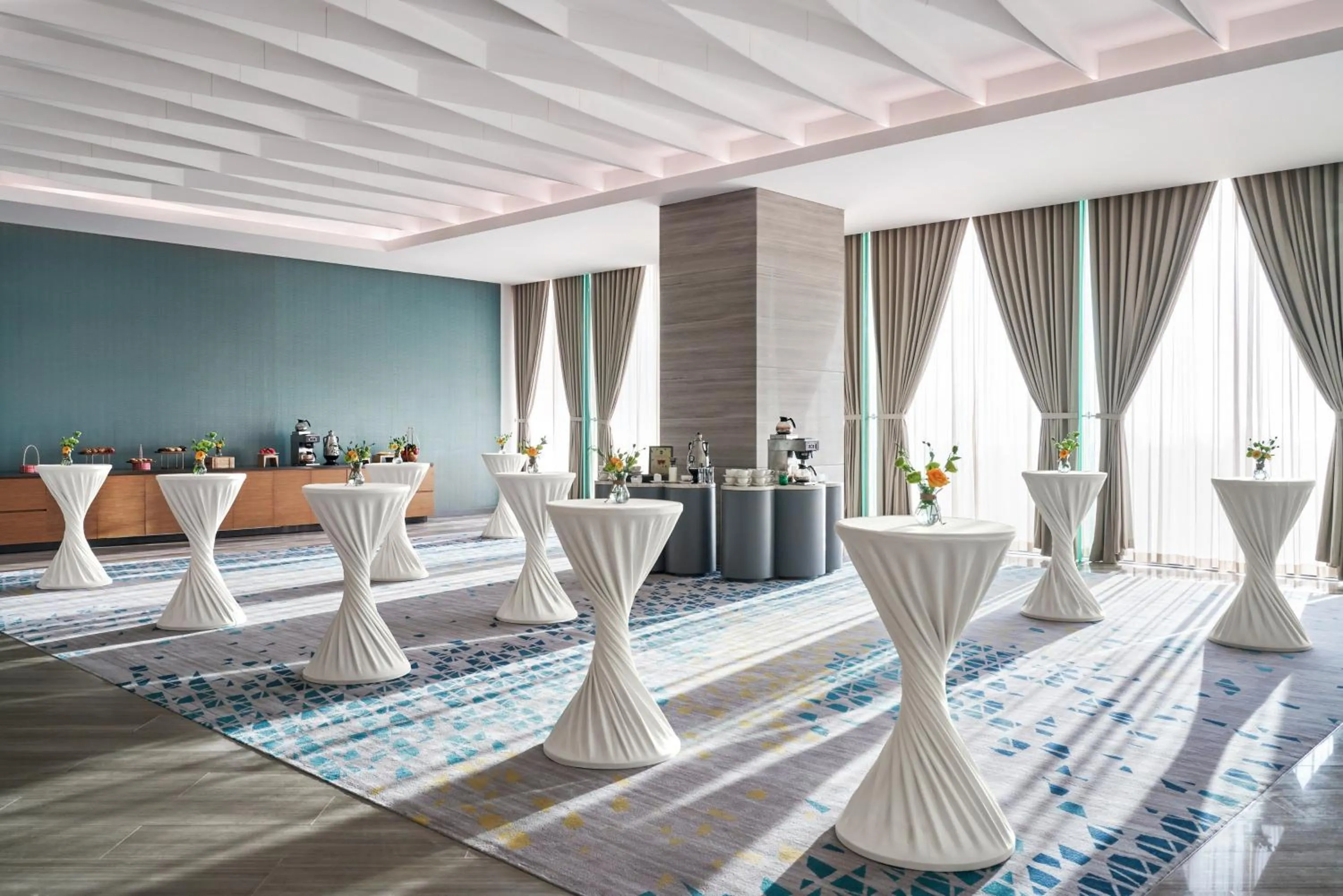 Meeting/conference room in voco Ma Belle Danang by IHG