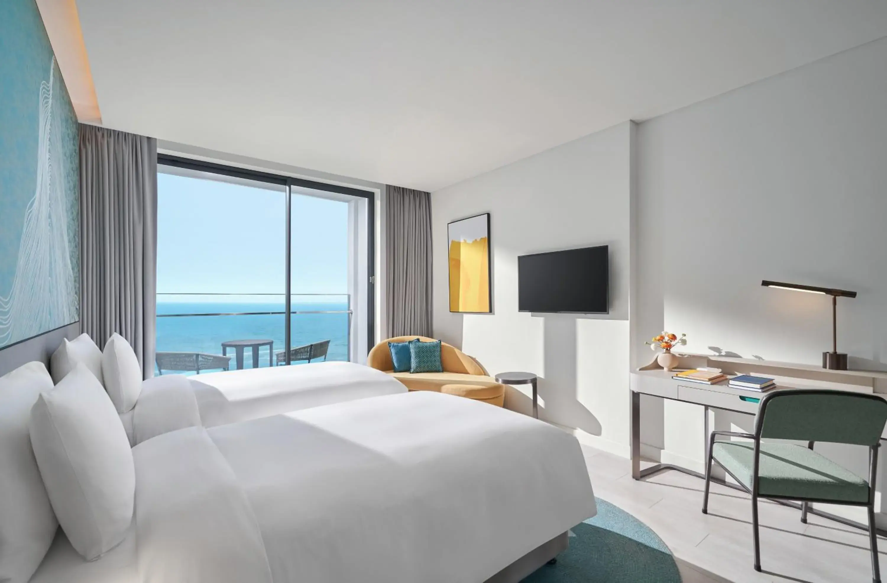 Deluxe Seaview Twin Room with Balcony in voco Ma Belle Danang by IHG Deluxe Seaview Twin Room with Balcony in voco Ma Belle Danang by IHG