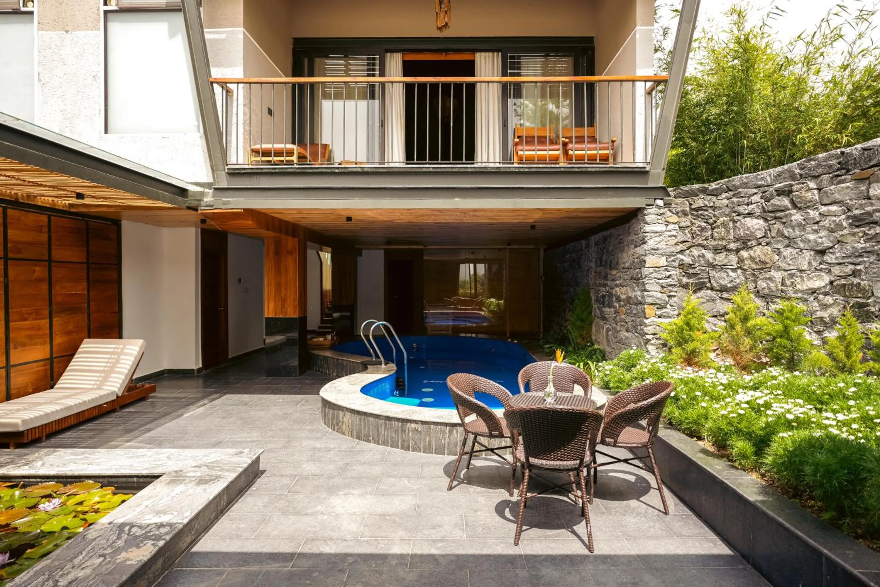 Swimming pool in WelcomHeritage Ayatana Ooty