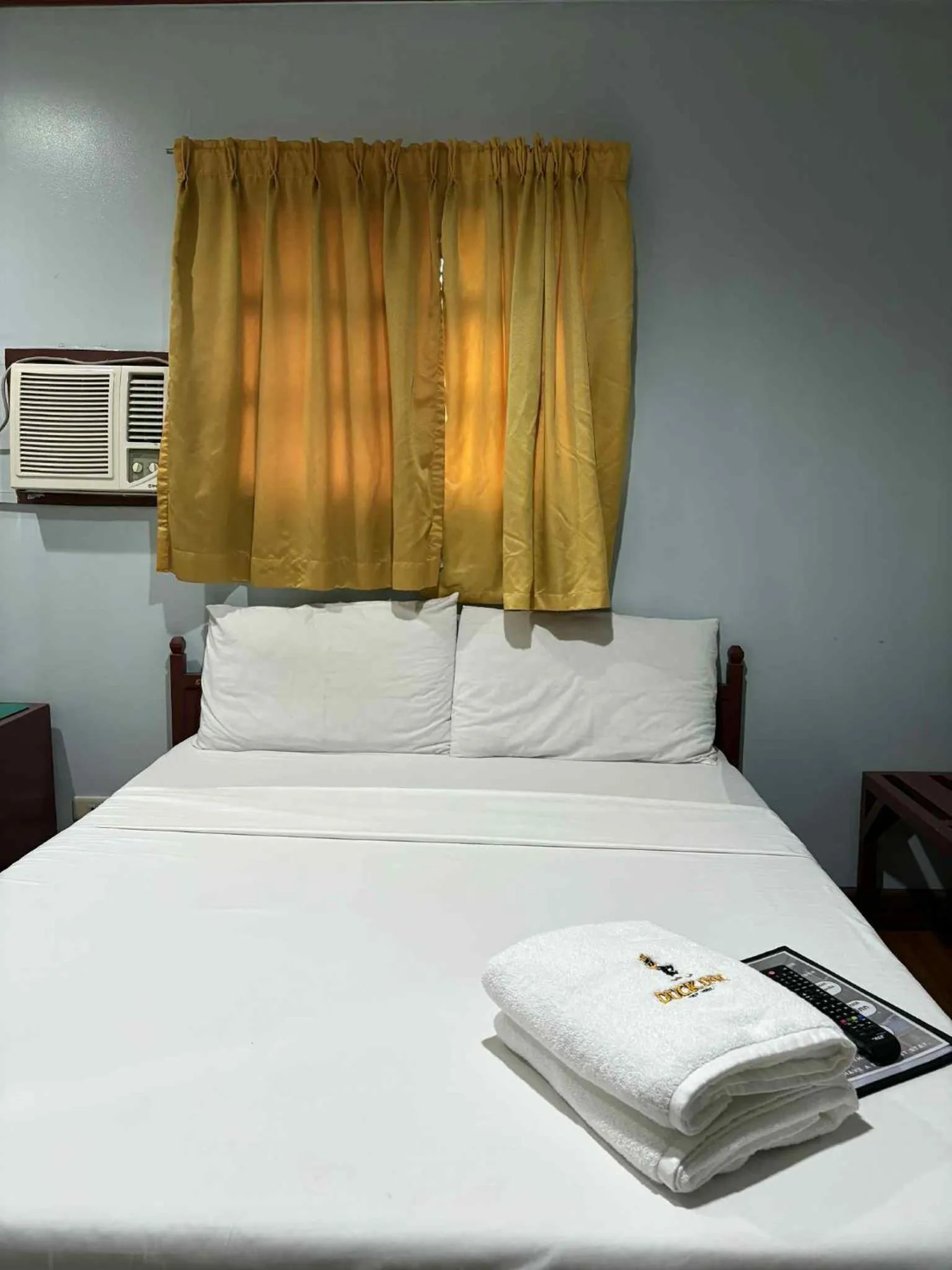 Bedroom, Bed in duck inn manila