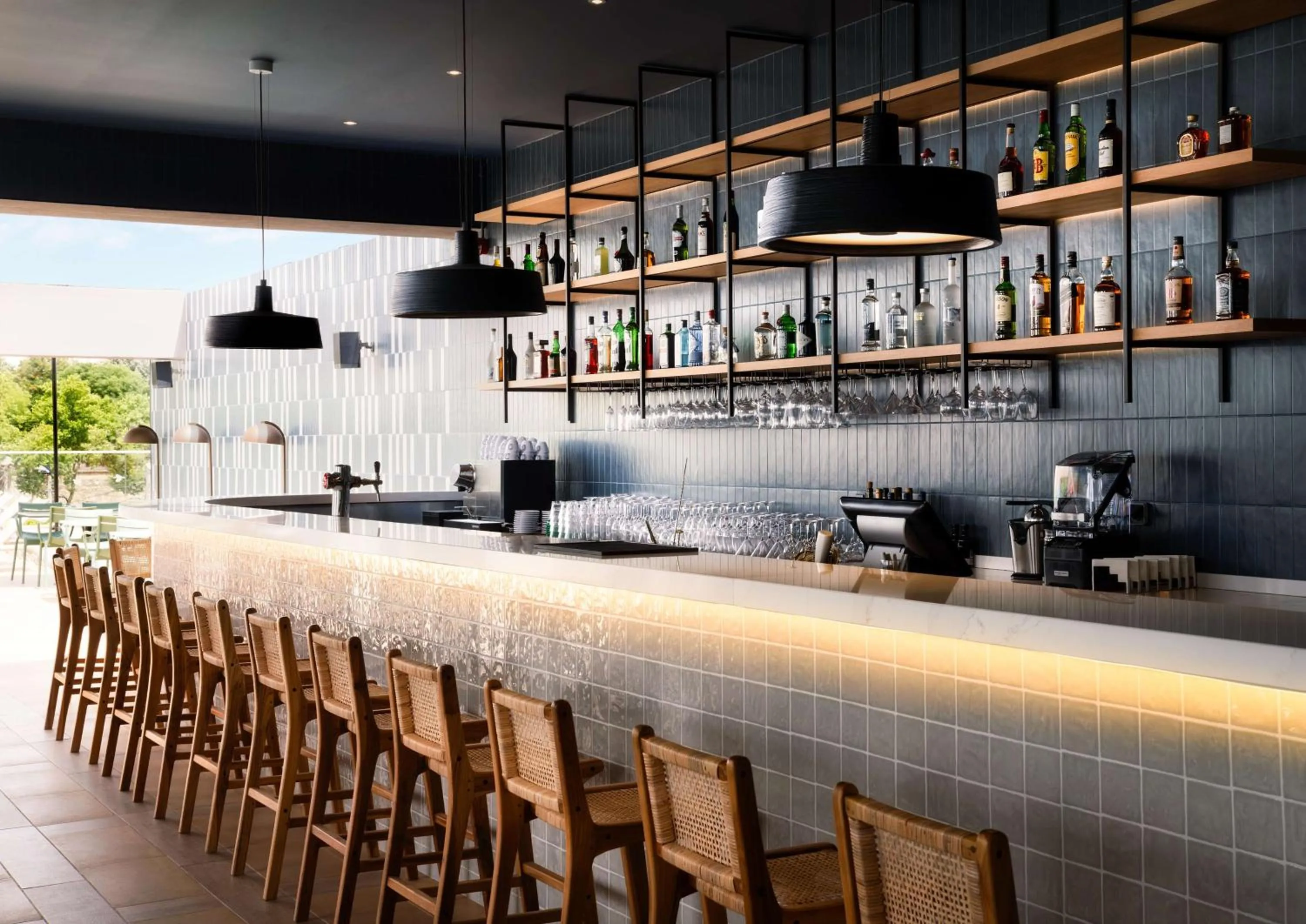 Lounge or bar in Hilton Garden Inn Evora