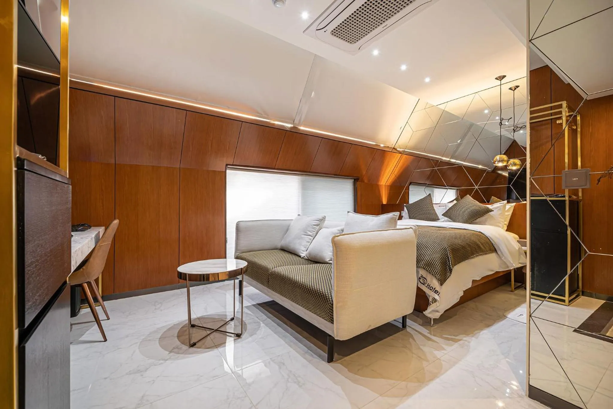 Bed in Jongno Olive Hotel