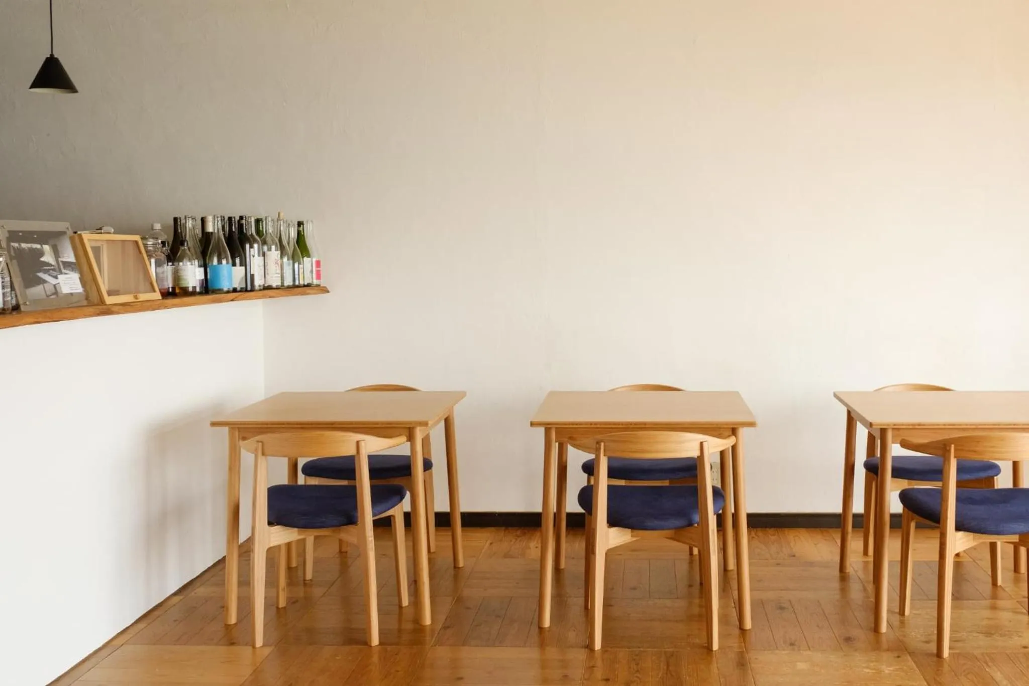 Restaurant/places to eat in DENIM HOSTEL float