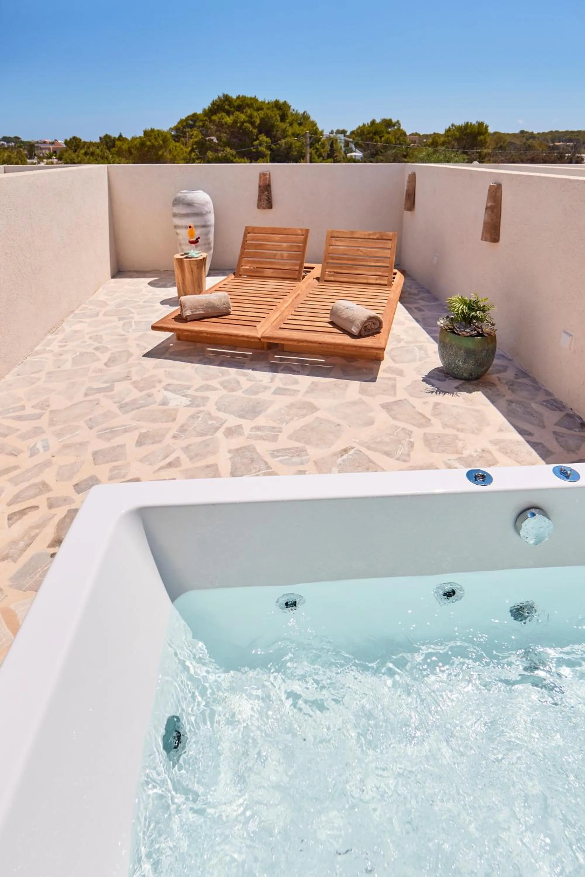 Hot Tub in Mar Suites Formentera by Universal Beach Hotels