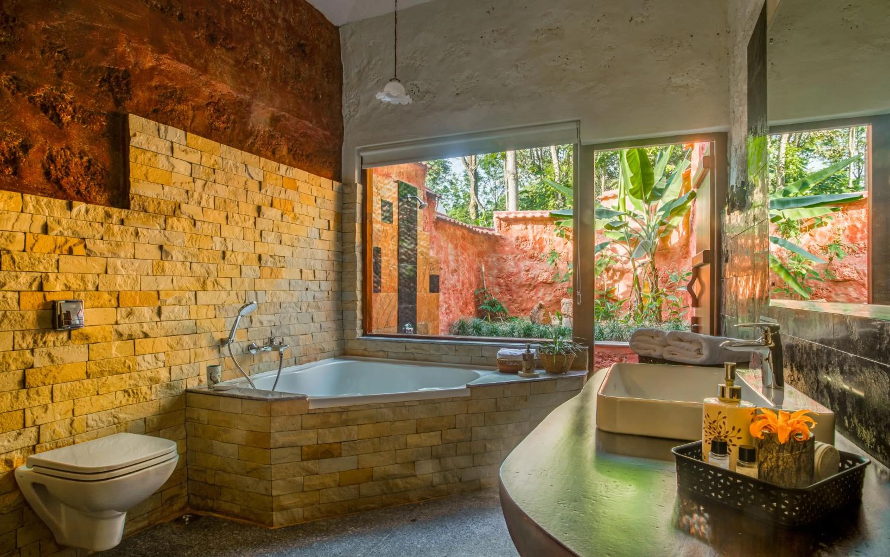 Bathroom in Villa Urvinkhan Resorts Chikmagalur