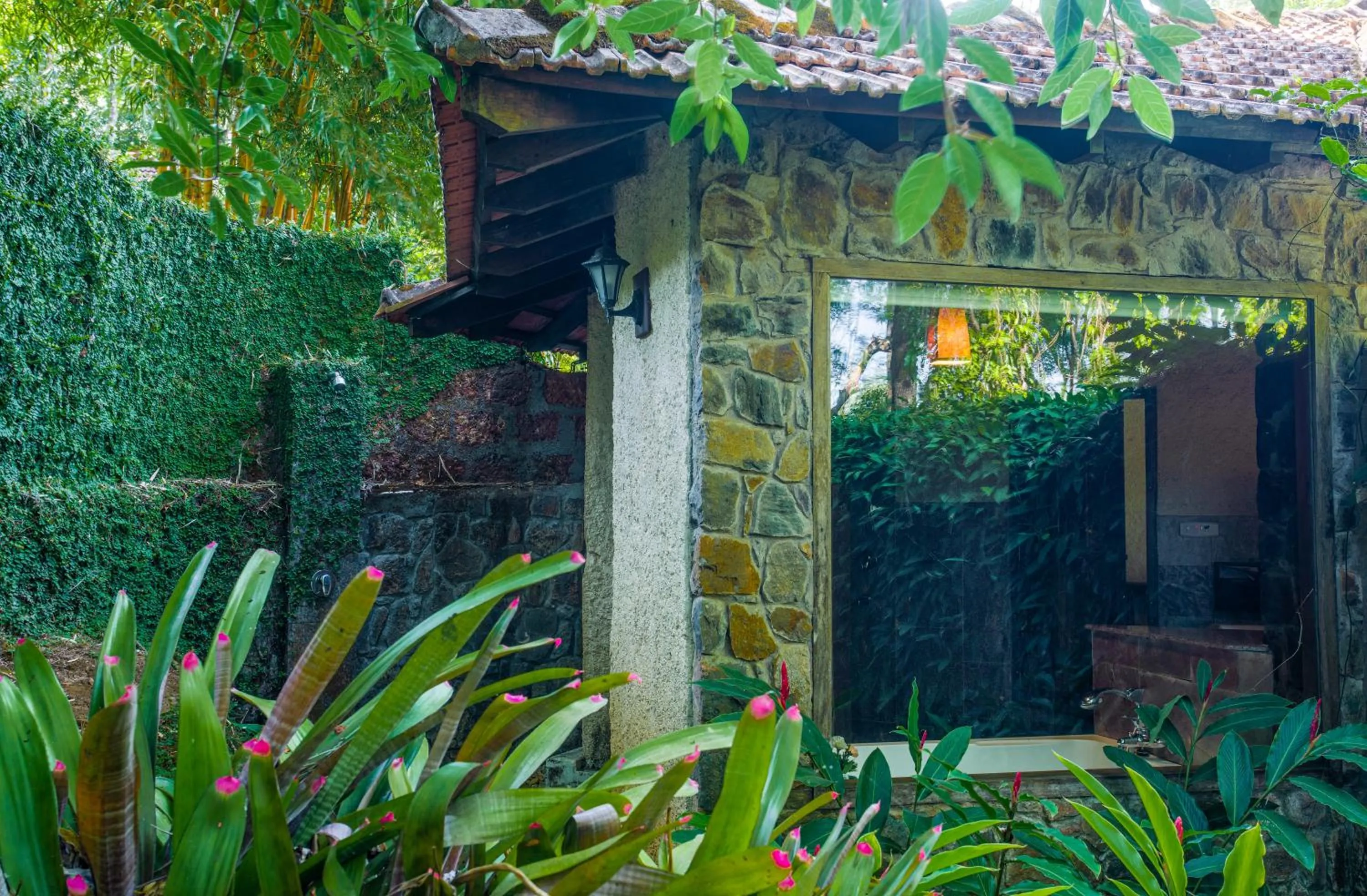 Garden in Villa Urvinkhan Resorts Chikmagalur