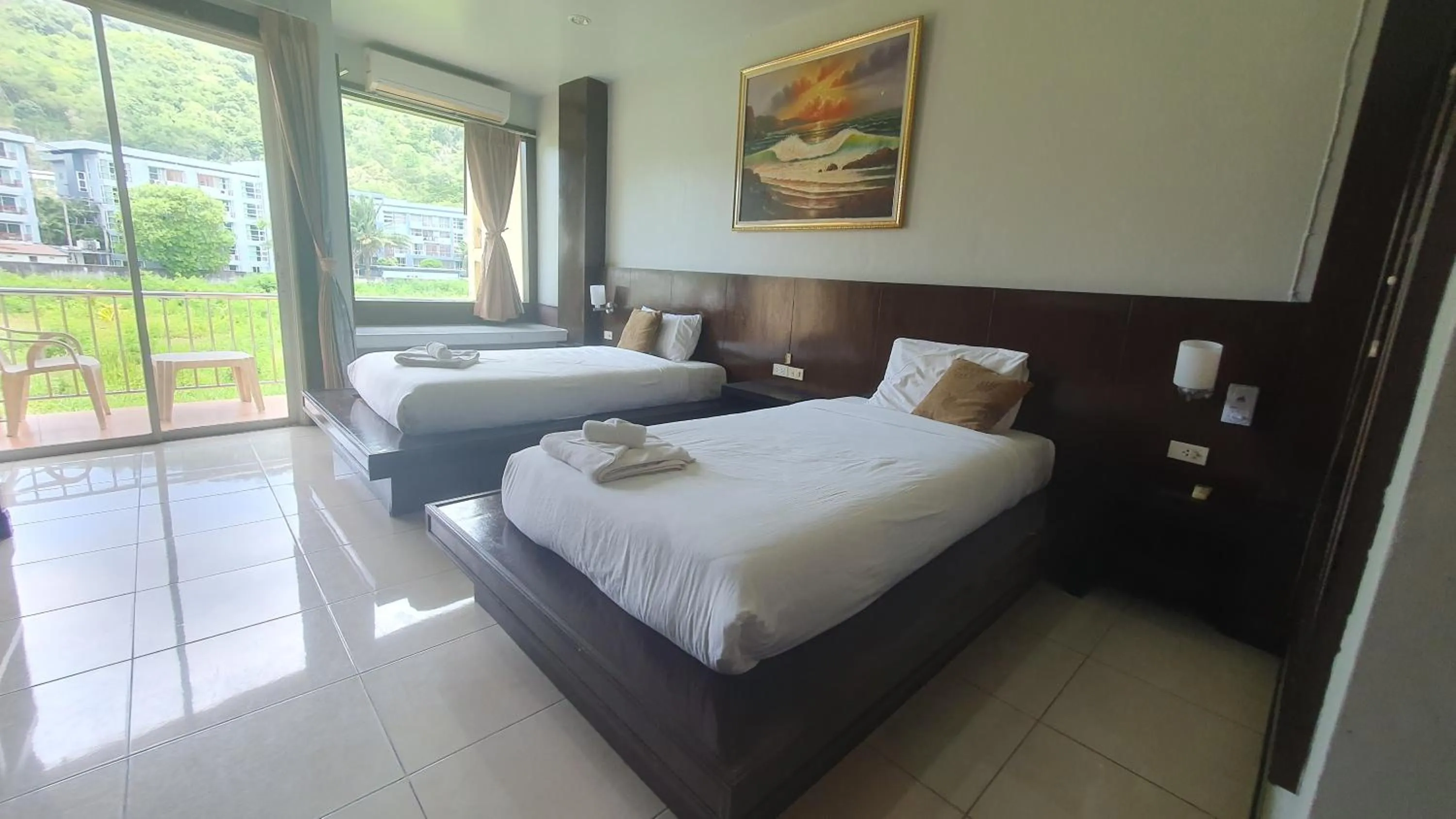 Bed in SM Patong Resort