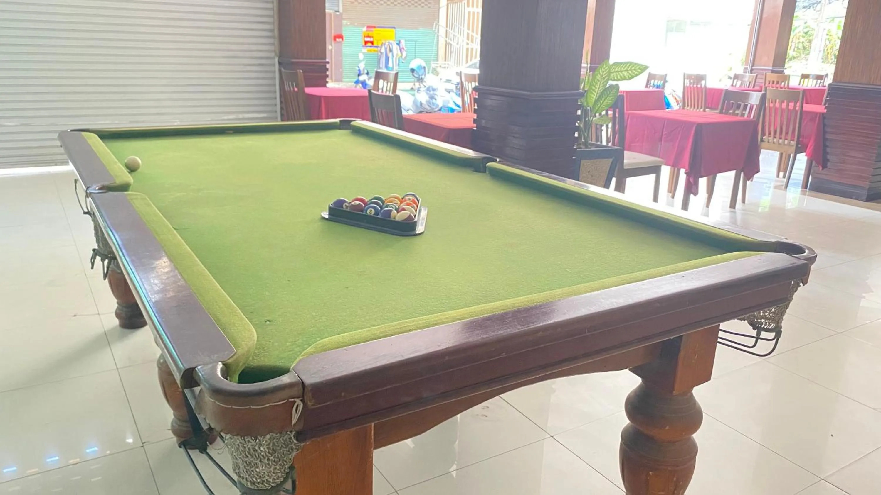 Billiard in SM Patong Resort
