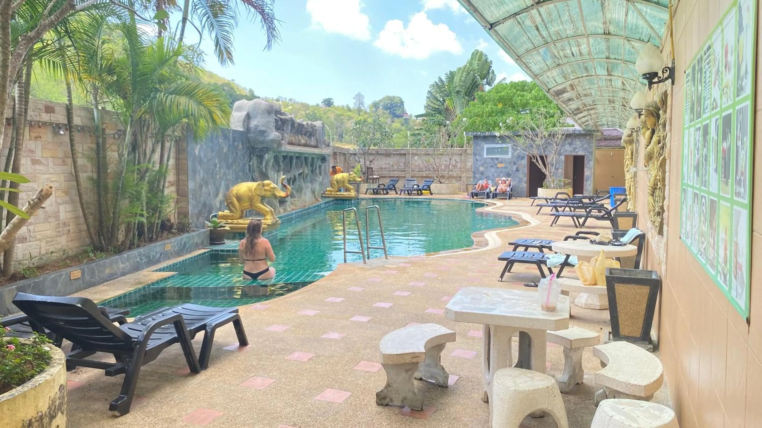 Swimming pool in SM Patong Resort