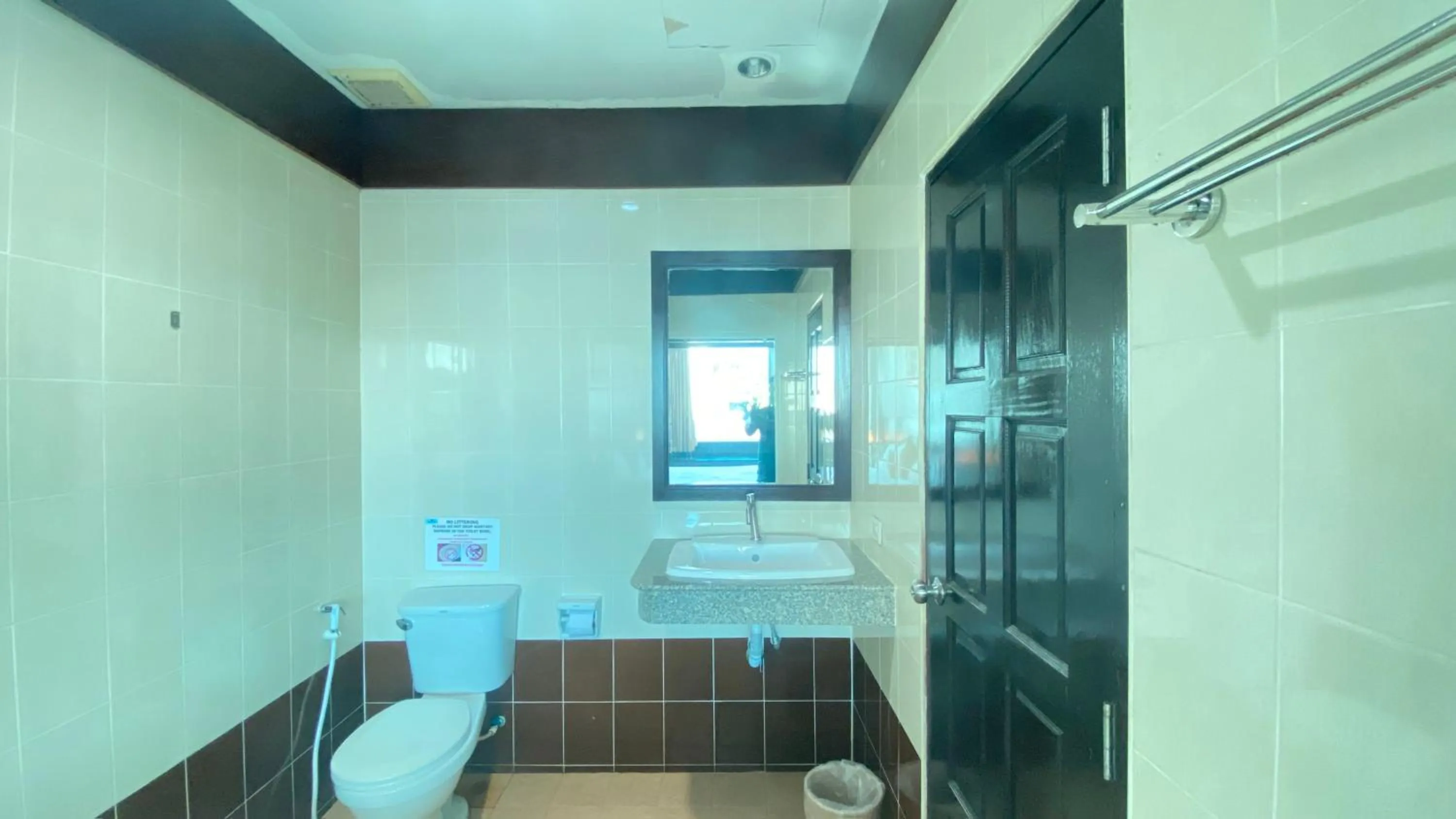 Shower in SM Patong Resort