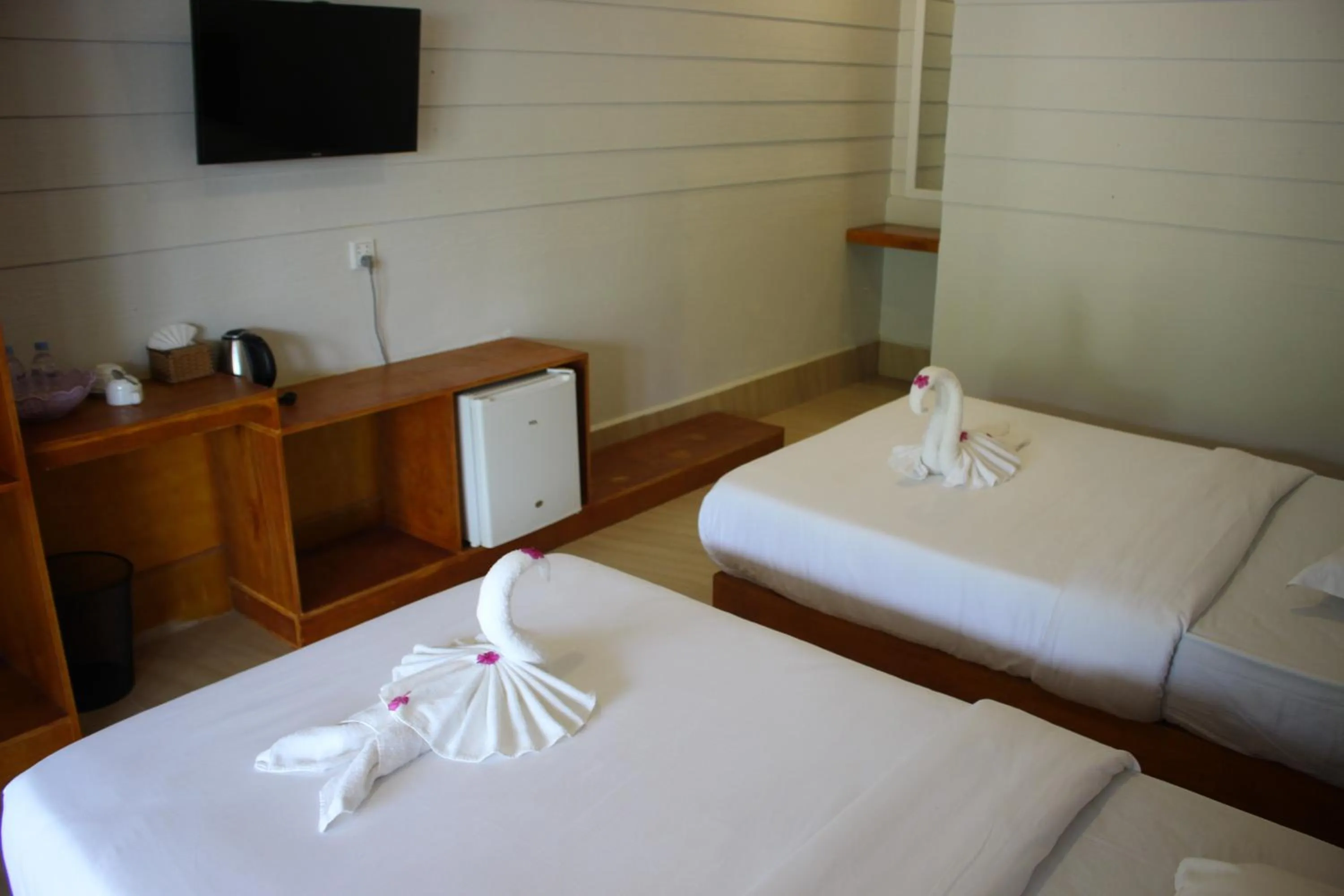 Bed in SCARLET SAILS BUNGALOW