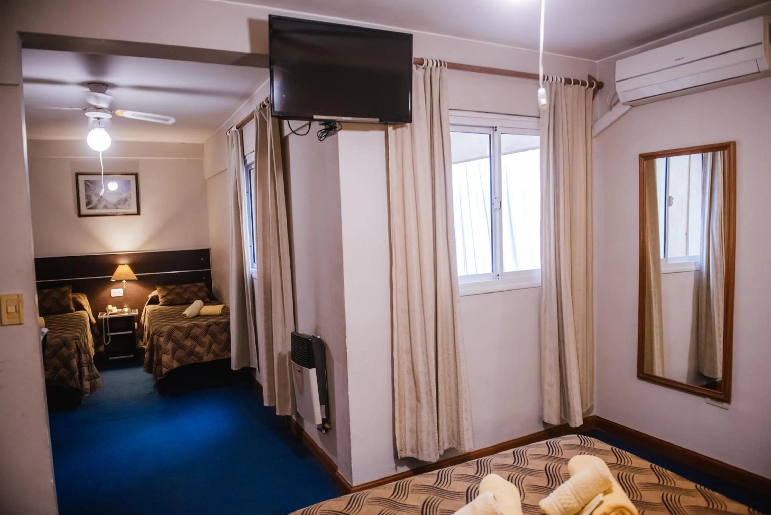 Photo of the whole room in Hotel Pacífico