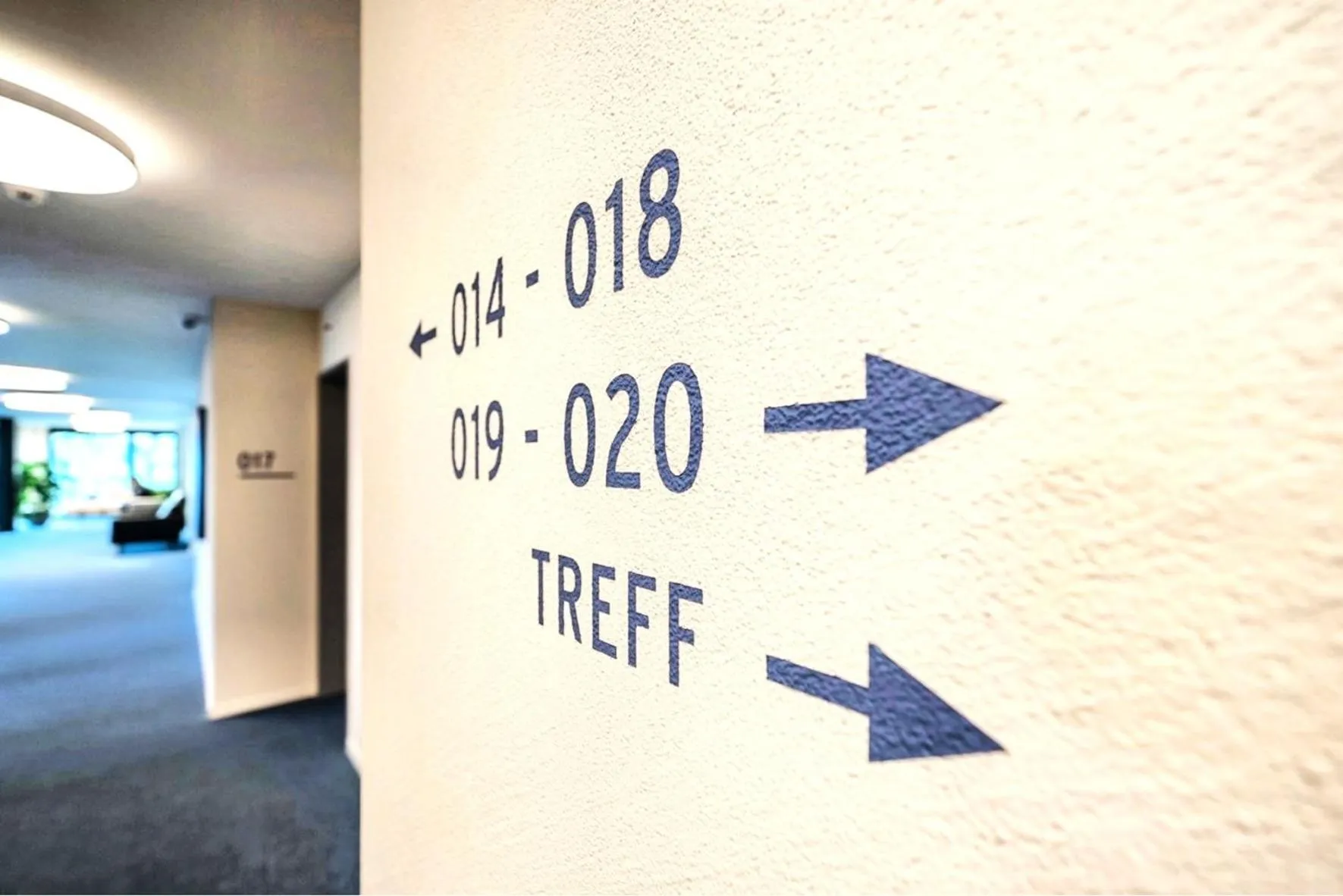 Text overlay in Aparthotel Beinwil am See