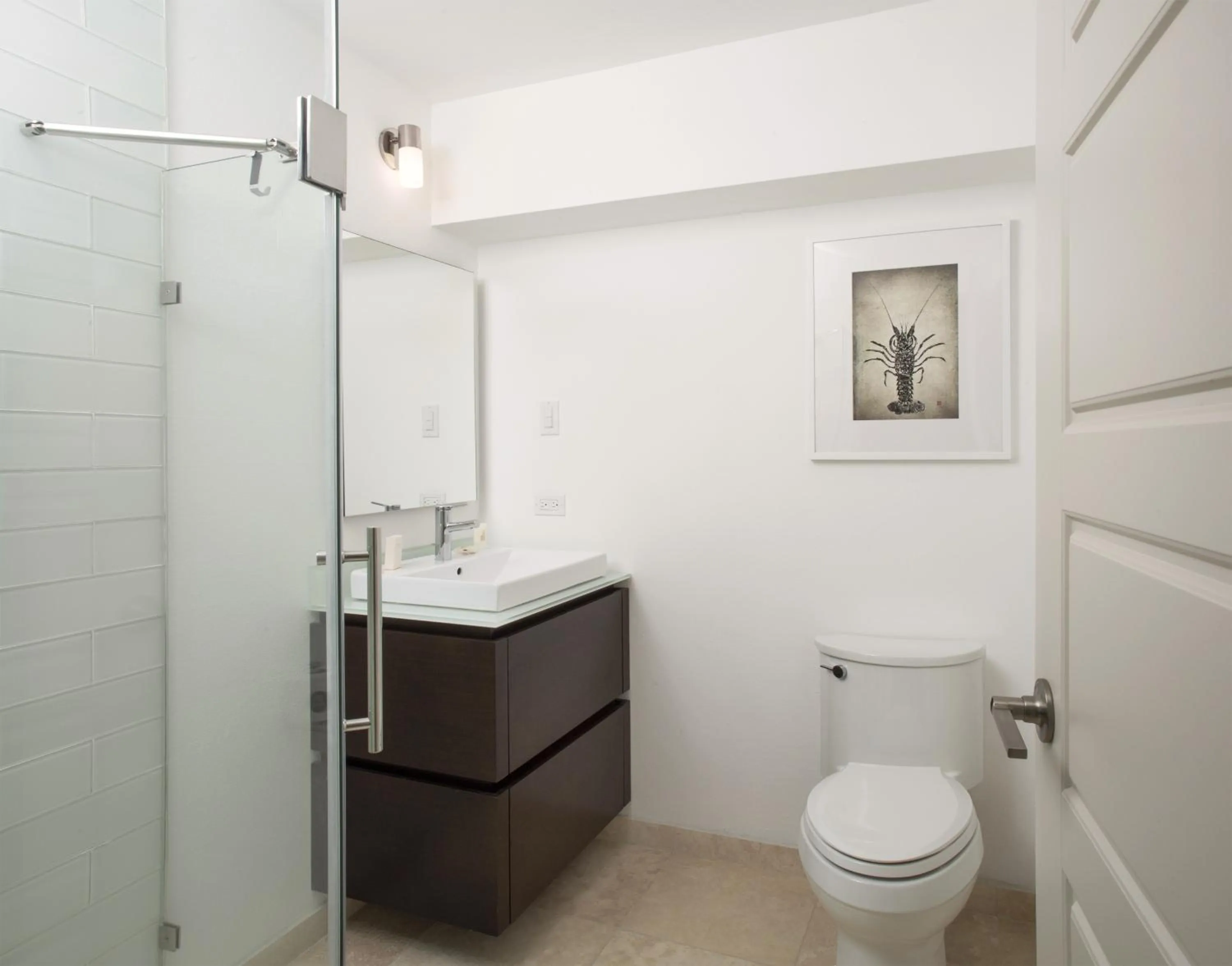 Shower in Azura Bermuda