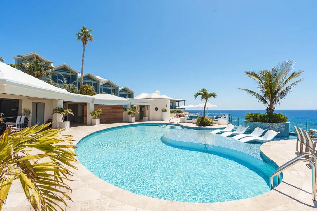 Day in Azura Bermuda