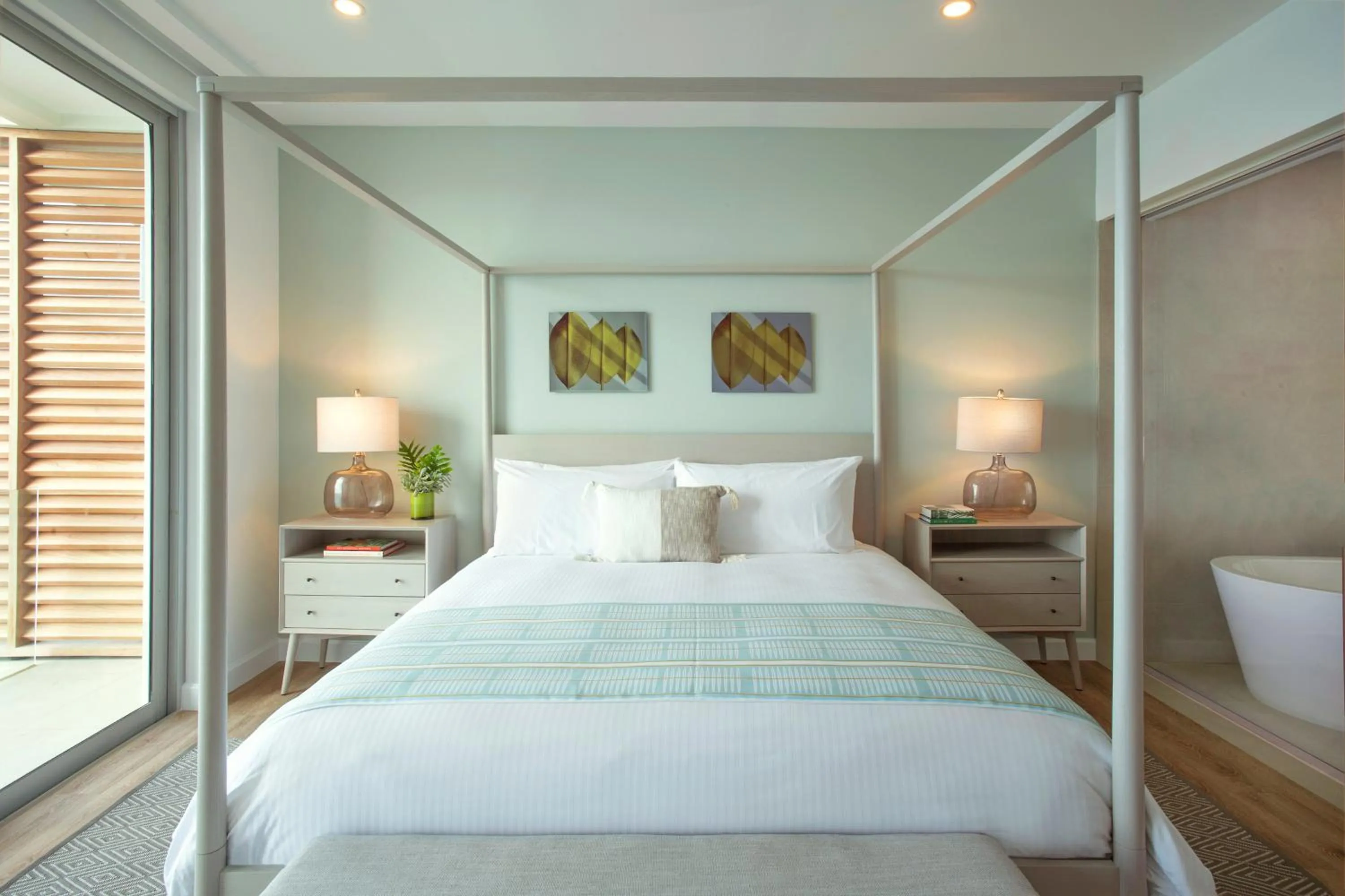 Bed in Azura Bermuda