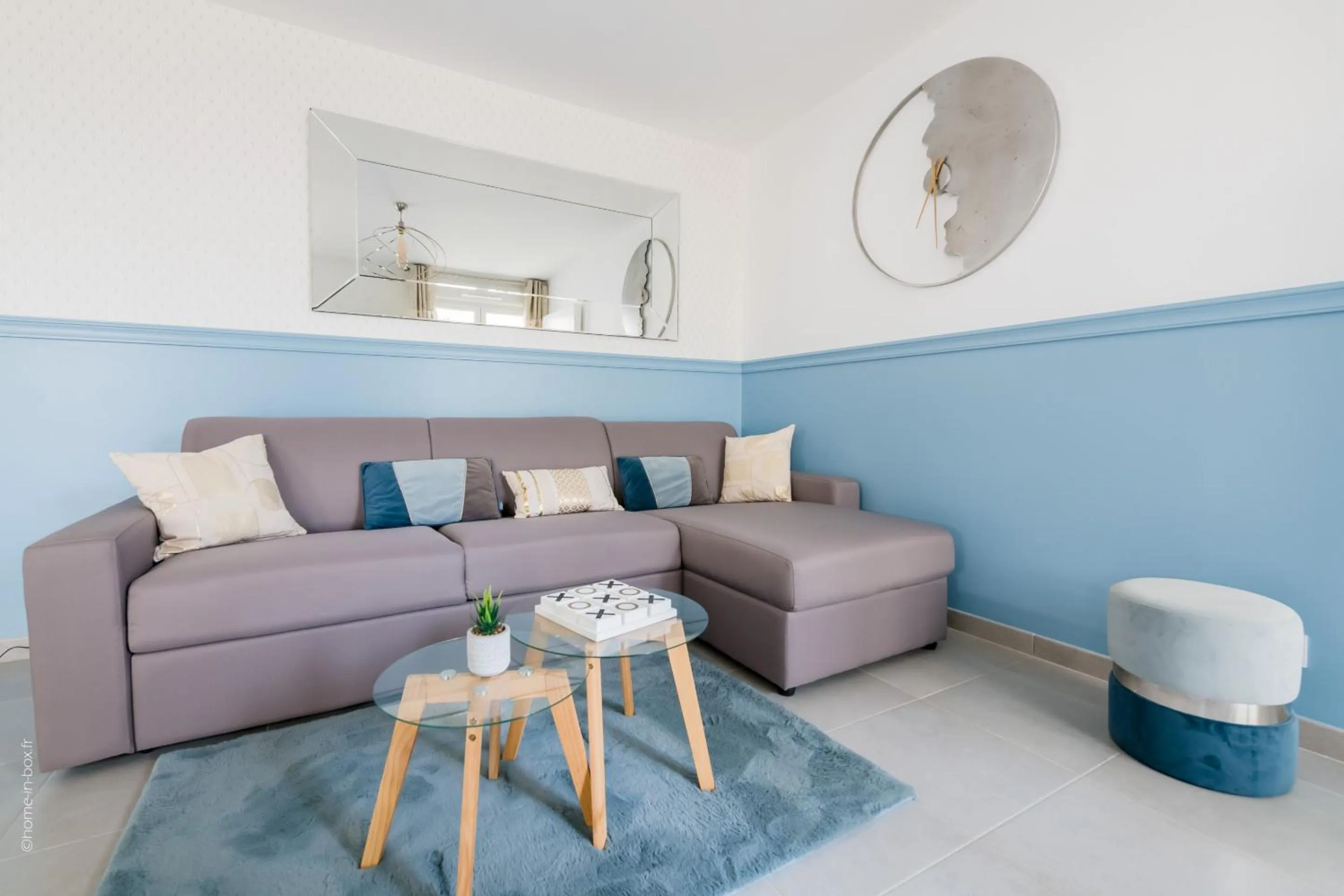 Bedroom in Columbus Garden By Plaza