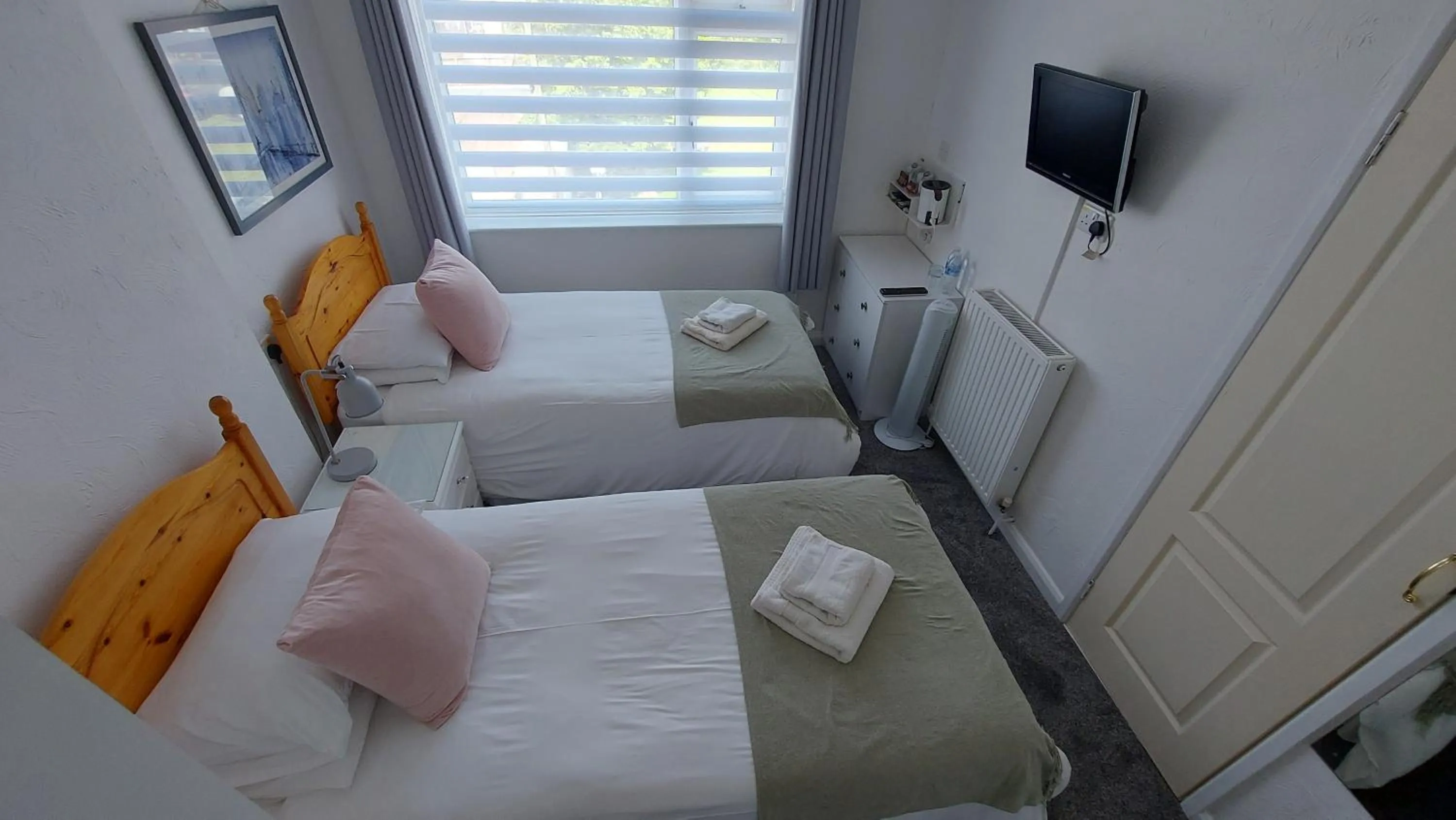 Bed in The Clifton at Paignton