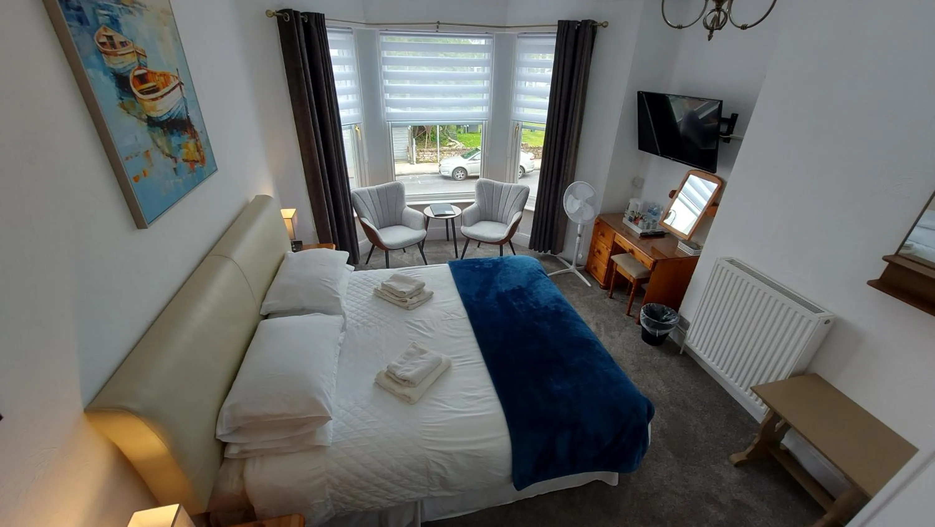 Bed in The Clifton at Paignton