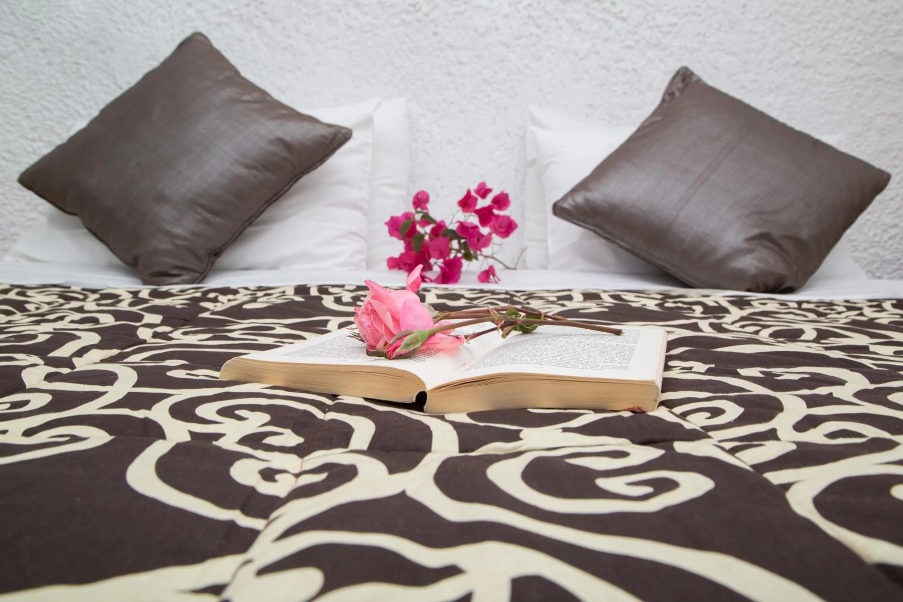 Bed in Pantokrator Hotel