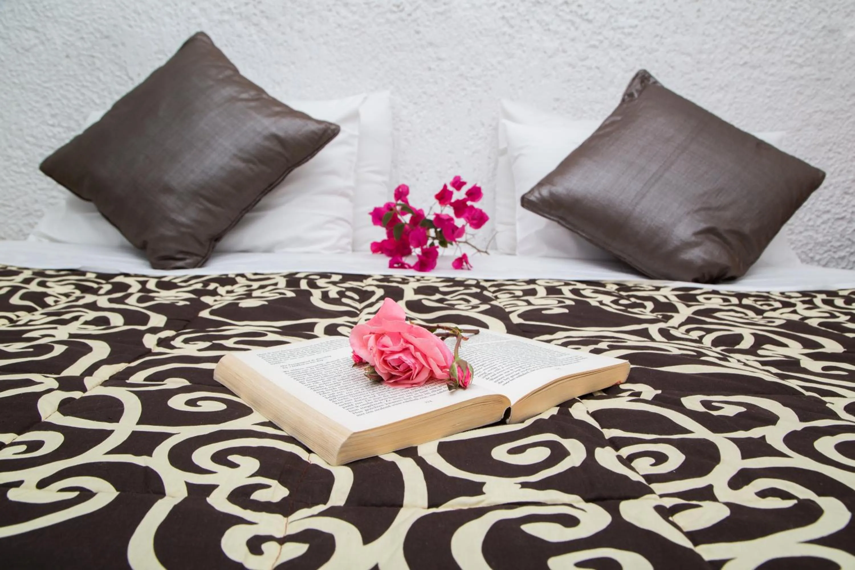 Bed in Pantokrator Hotel