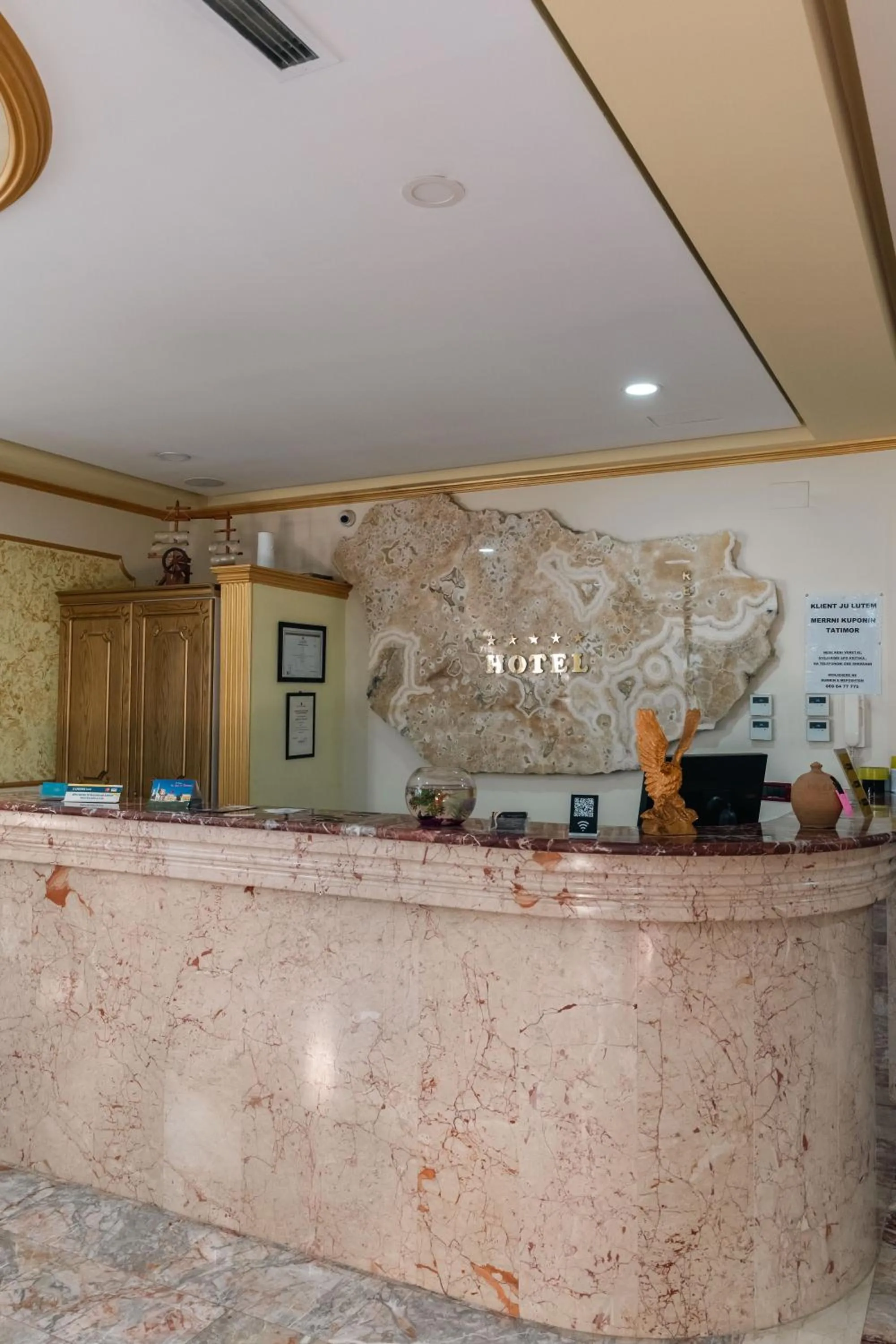 Lobby or reception in Olimpic Hotel