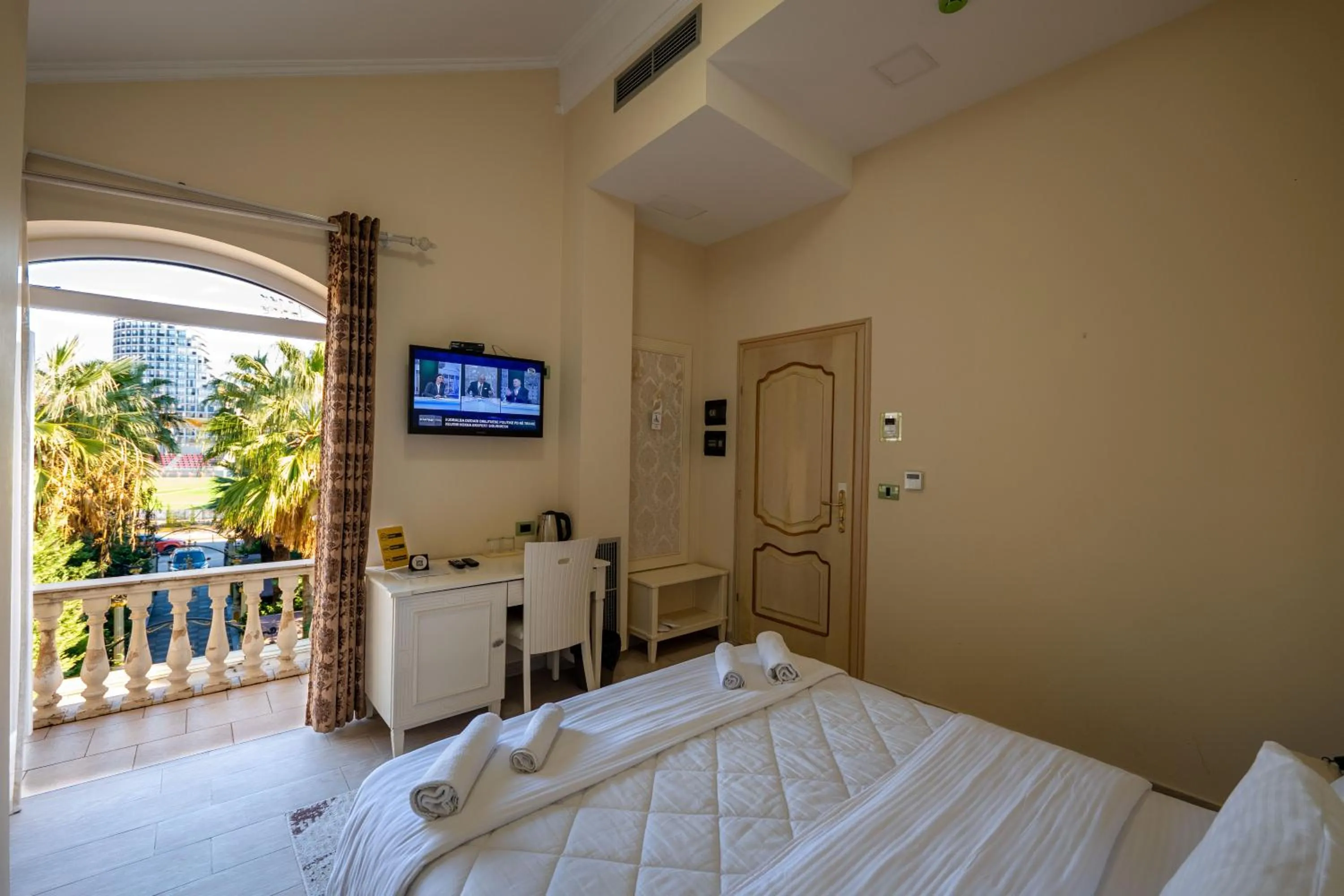 Bed in Olimpic Hotel