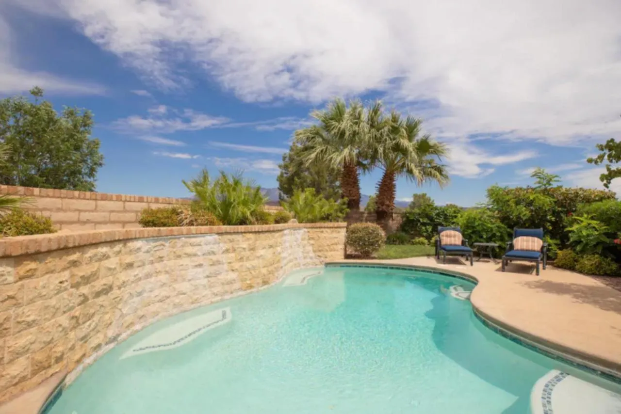 Mirabella Villa Private Pool and Outdoor Kitchen