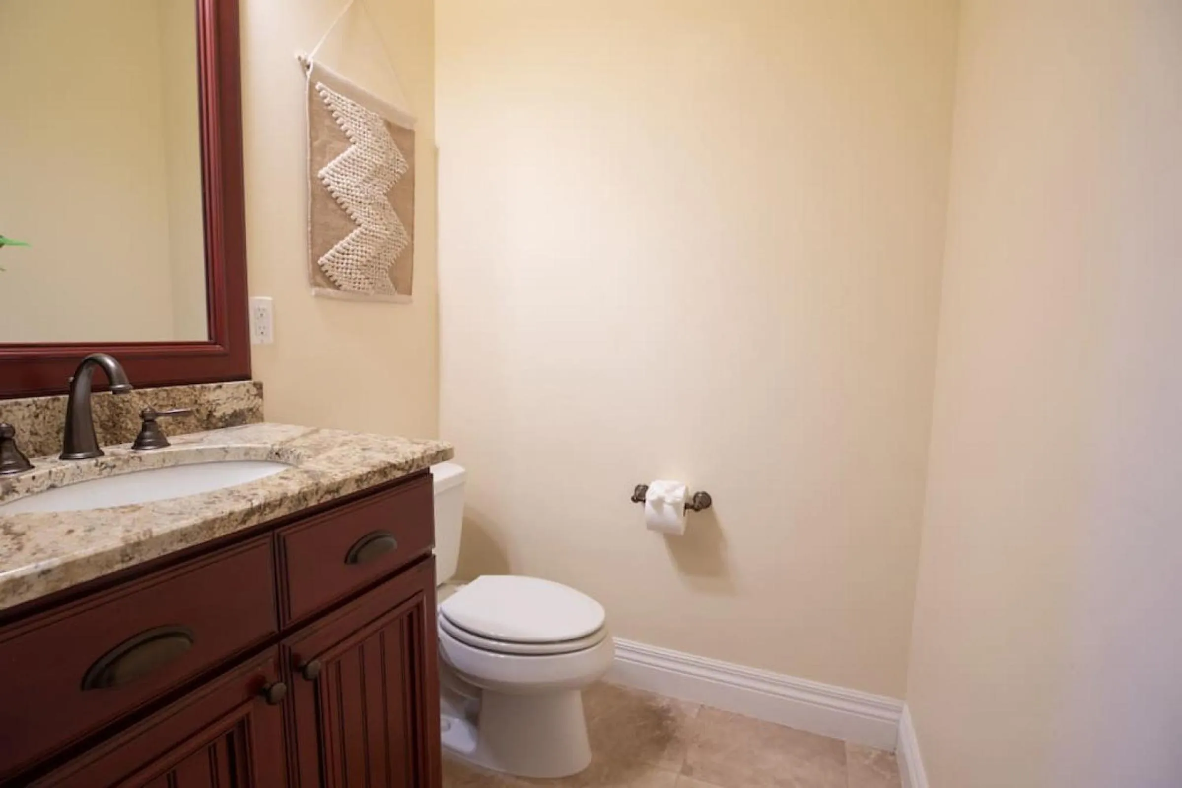 Mirabella Villa Private Pool and Outdoor Kitchen