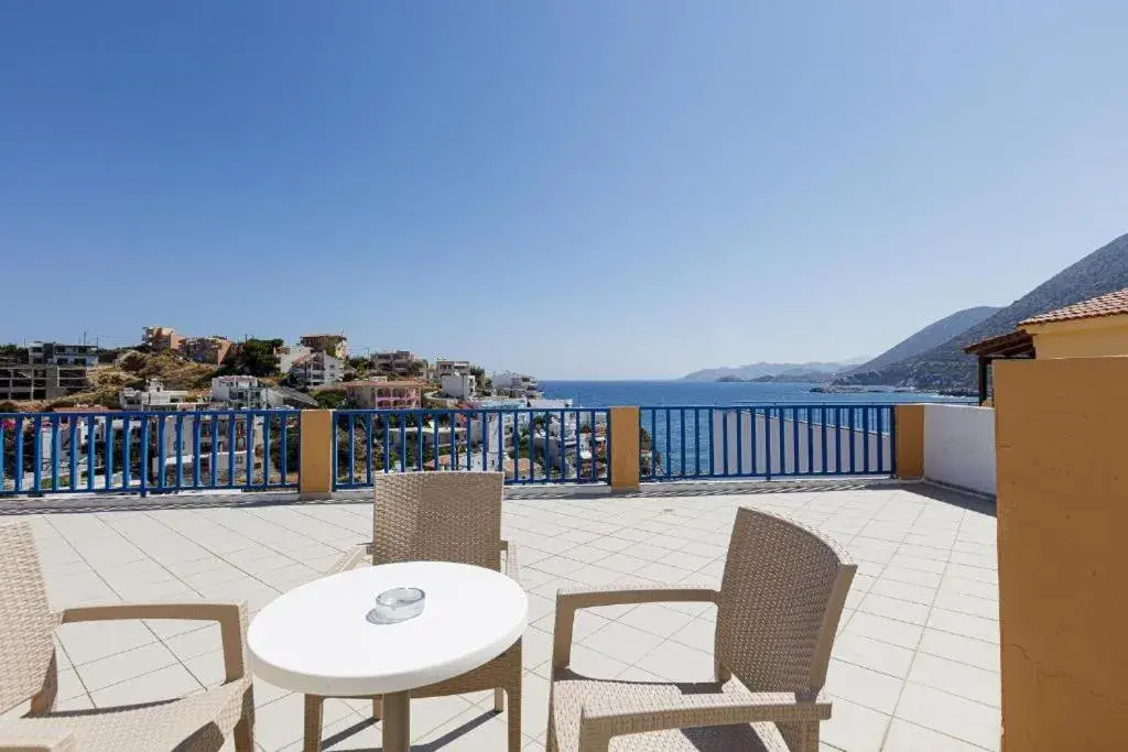 Double or Twin Room with Partial Sea View in Bali Beach and Sofia Village Double or Twin Room with Partial Sea View in Bali Beach and Sofia Village