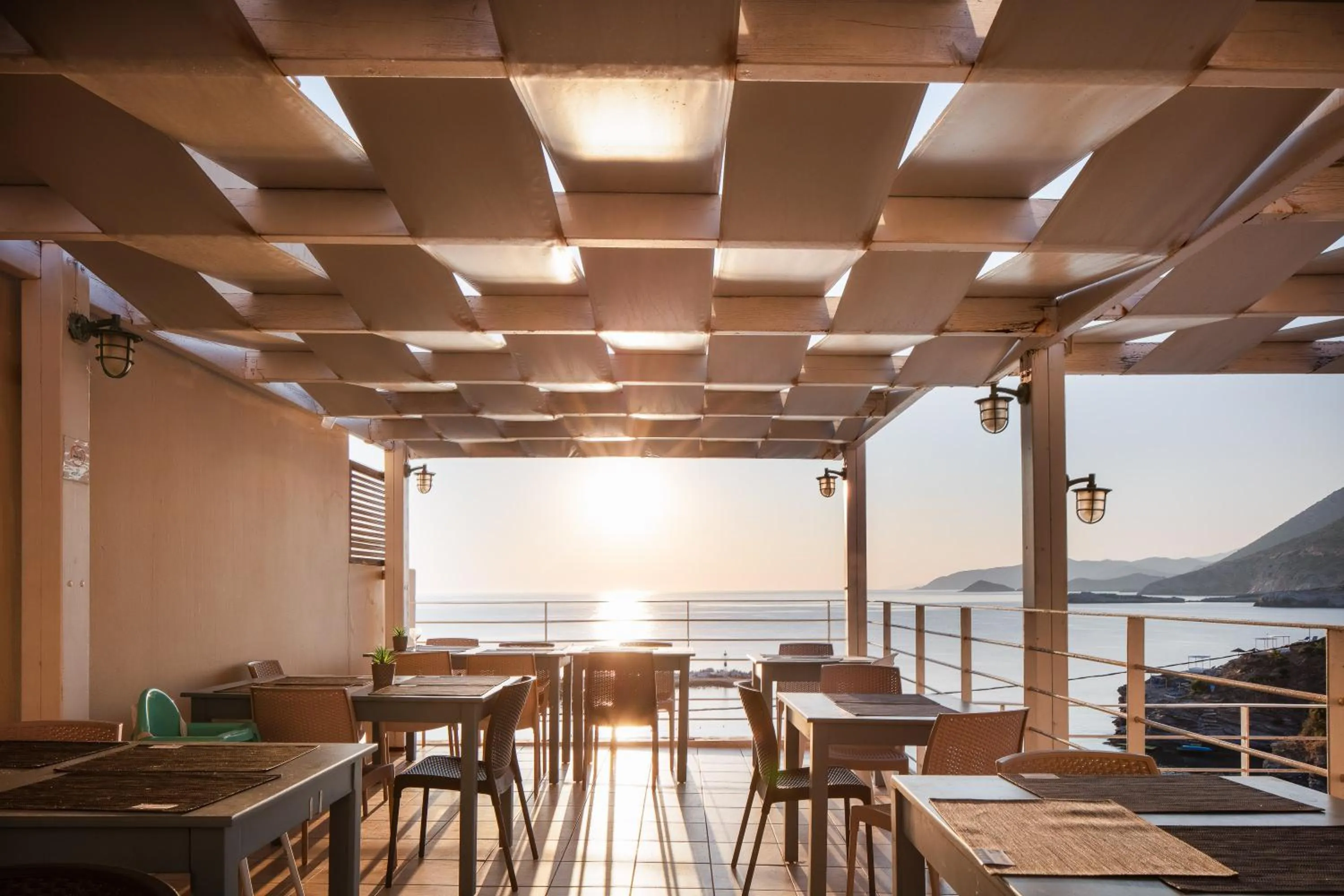 Restaurant/places to eat in Bali Beach and Sofia Village