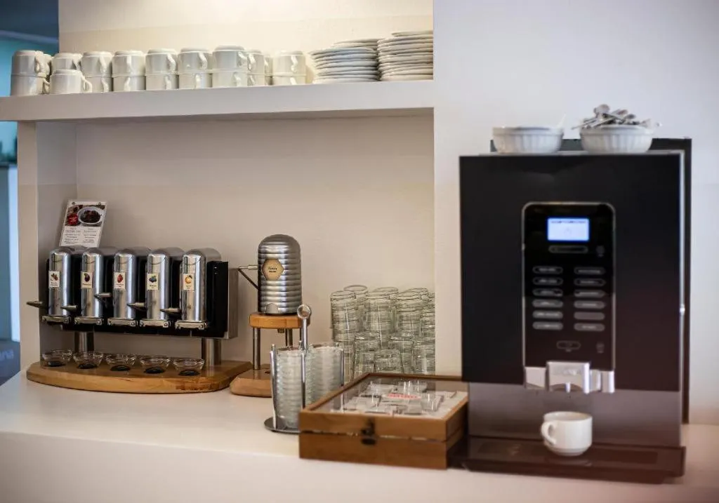 Coffee/tea facilities in Hotel Lumbarda