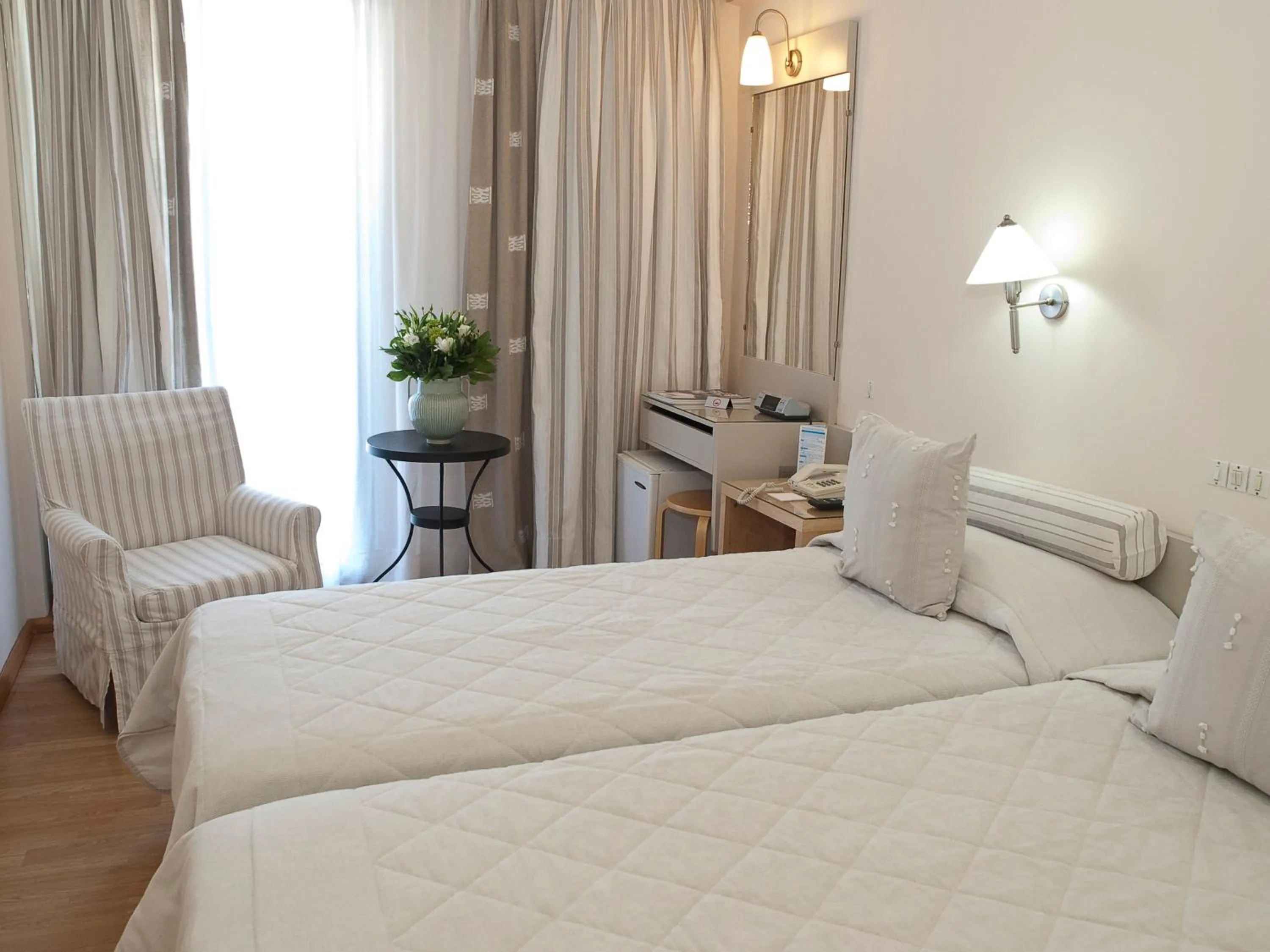 Bed in The Park Hotel Piraeus