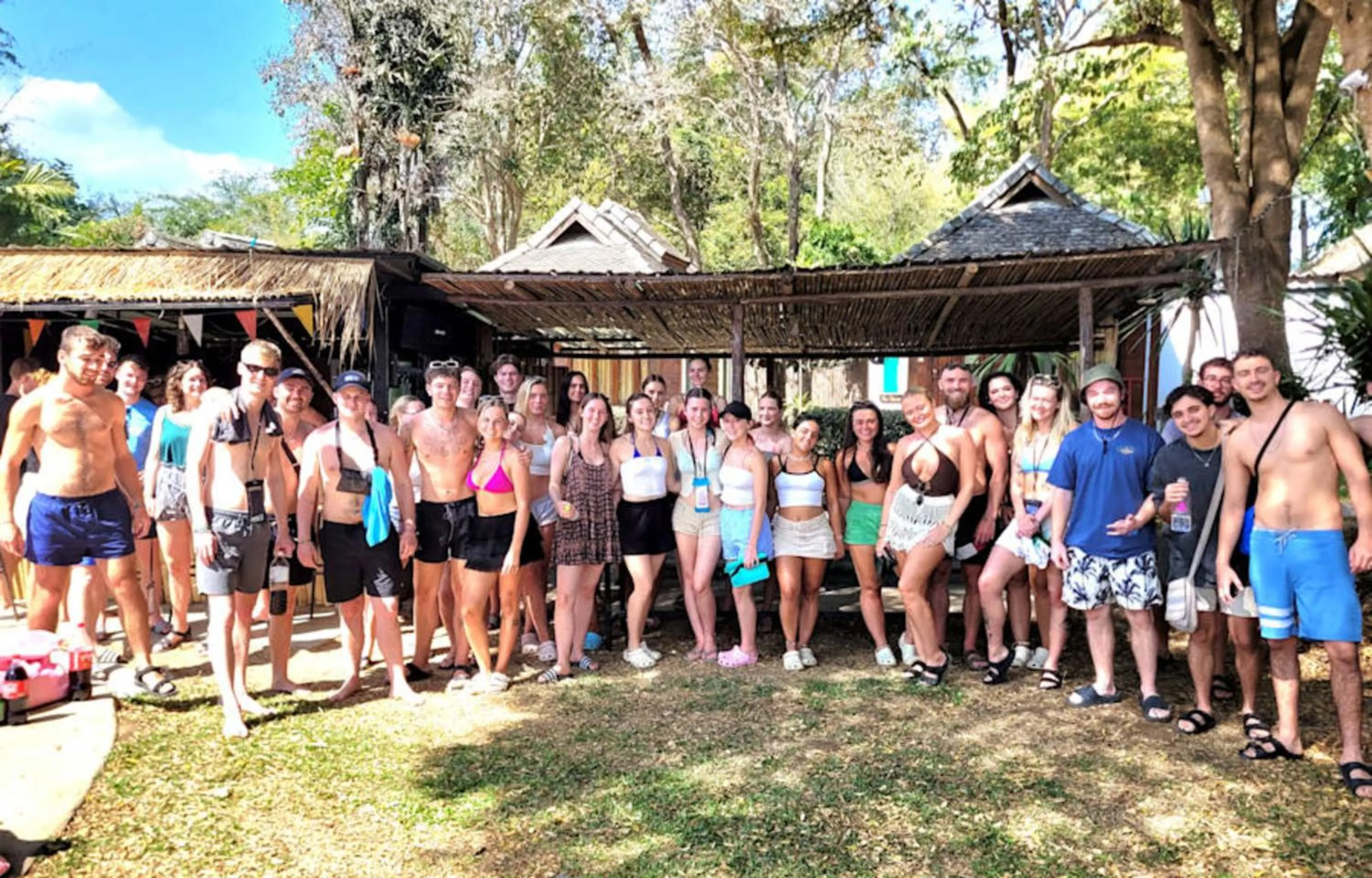 Restaurant/places to eat in Mad Monkey Pai