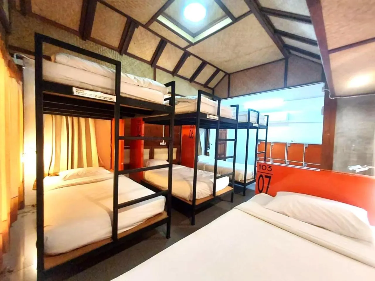 Bedroom, Bed in Mad Monkey Pai