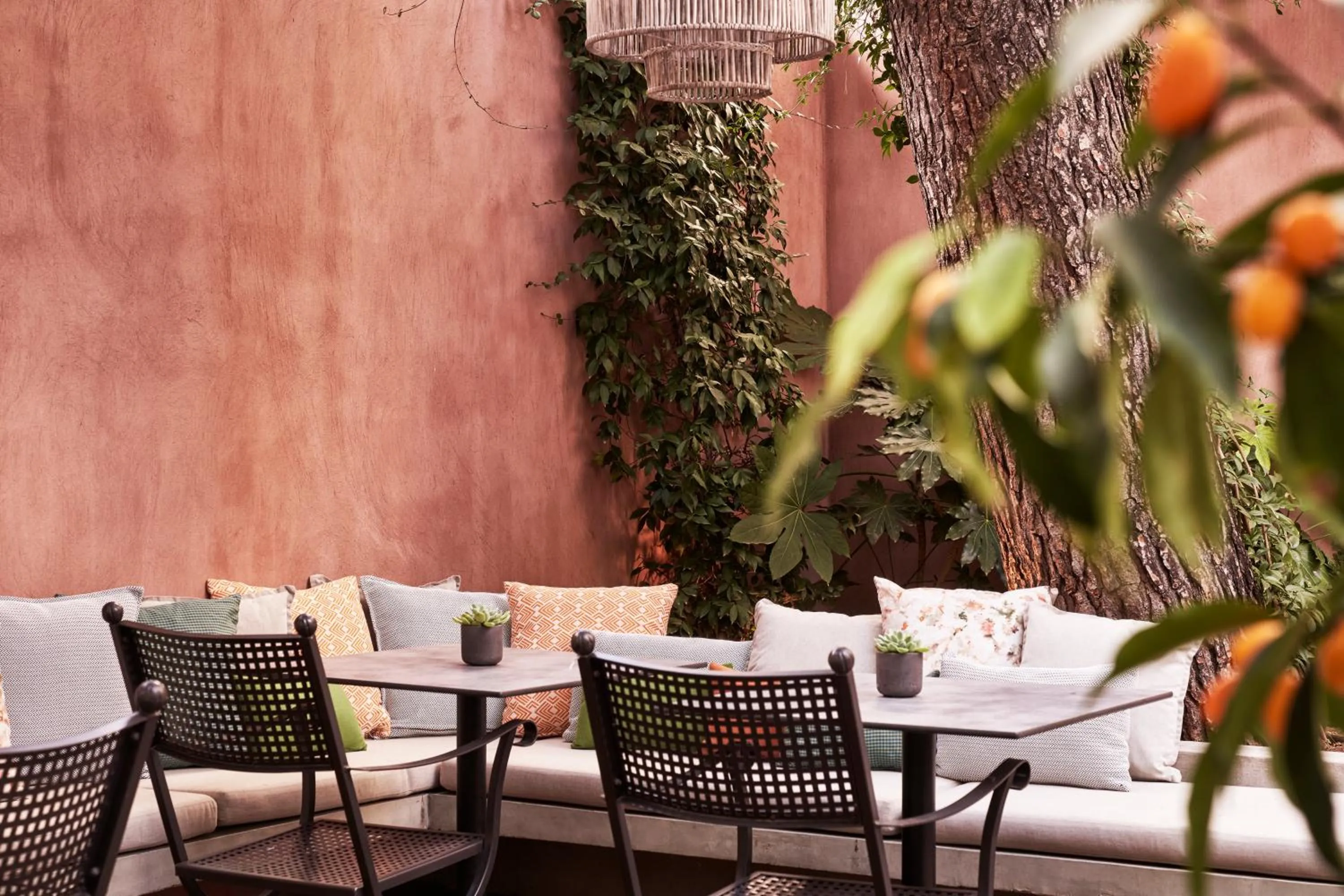 Restaurant/places to eat in Sea View Cityscape Hotel