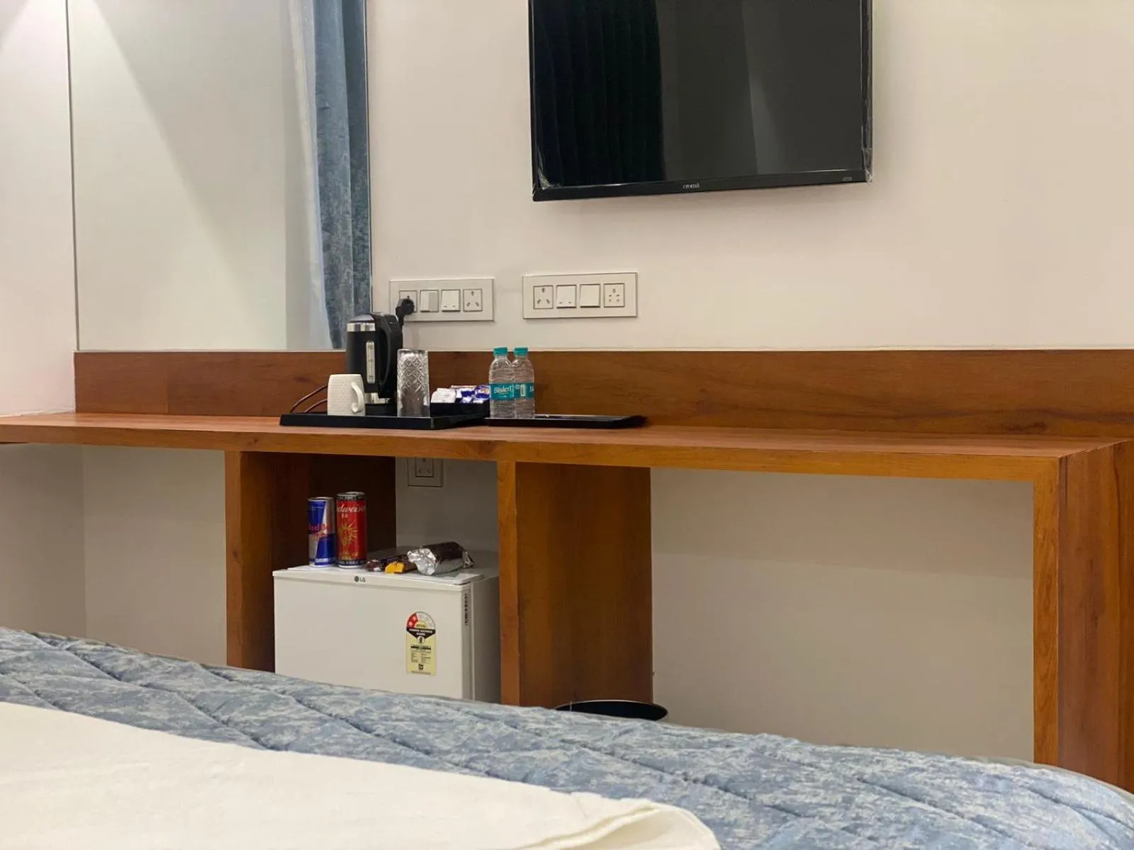 Bed in The Urban Hive Hotel