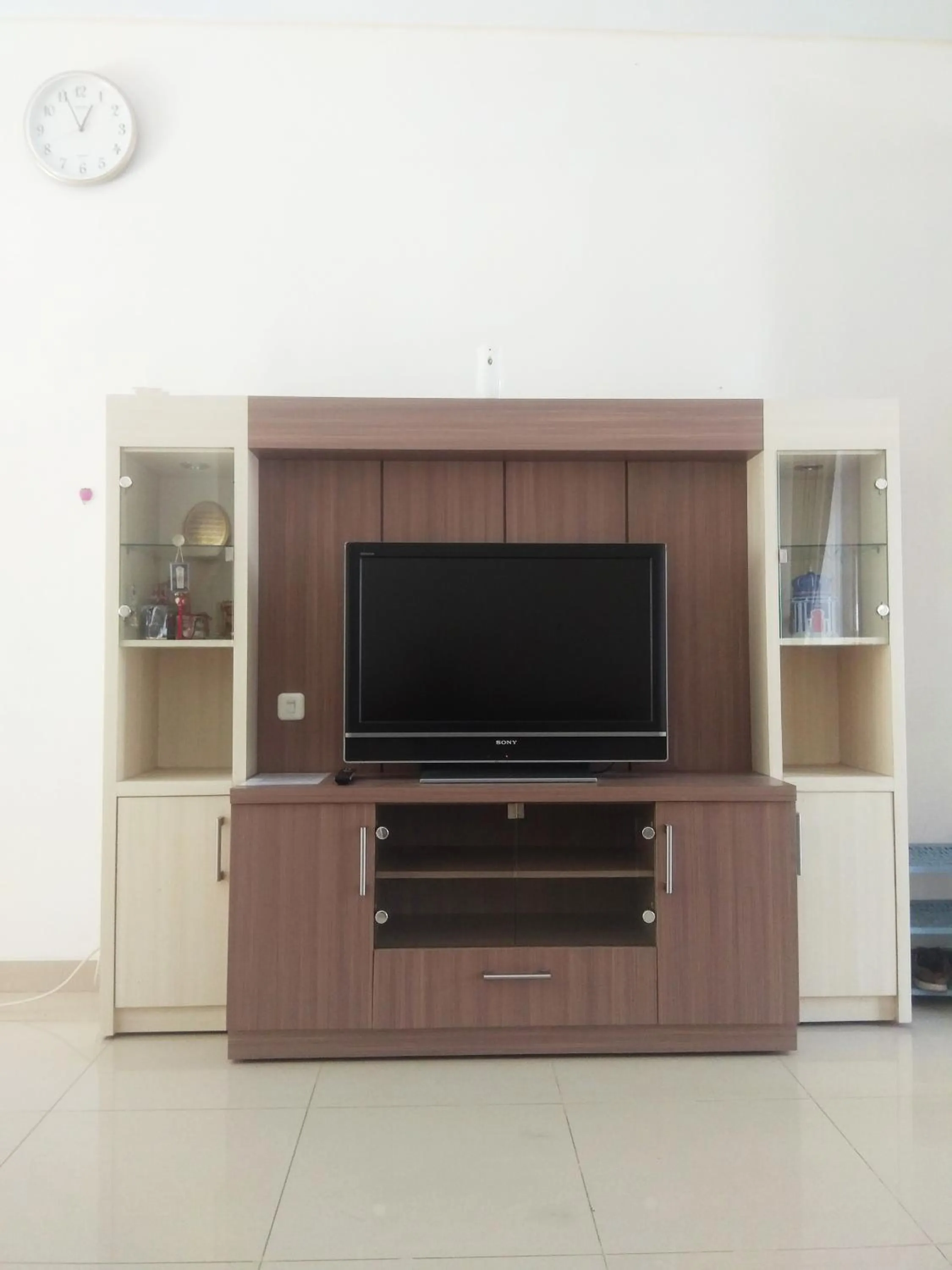 TV and multimedia in Omah Dixy Family Homestay by FH Stay