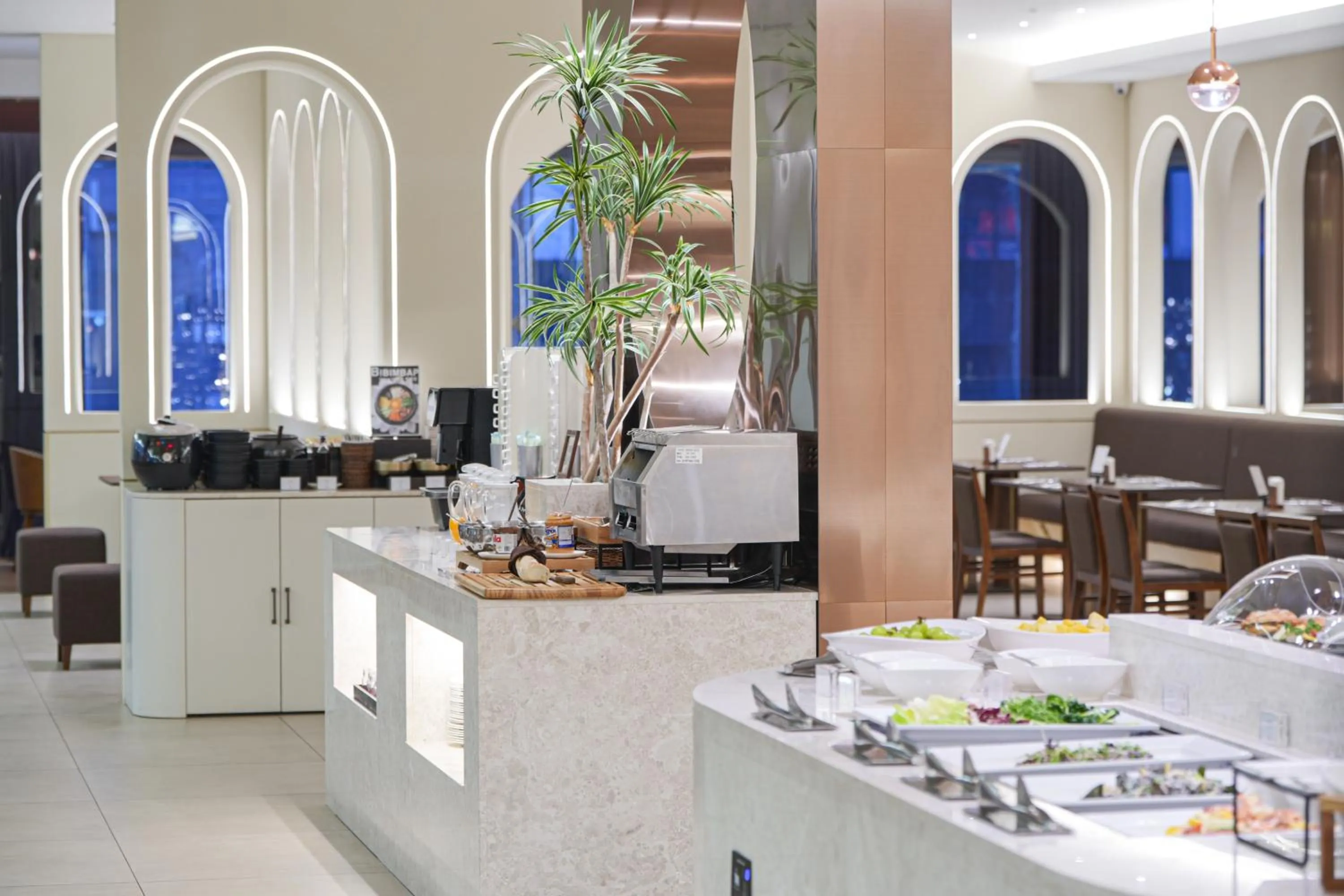 Buffet breakfast in Eldis Regent Hotel