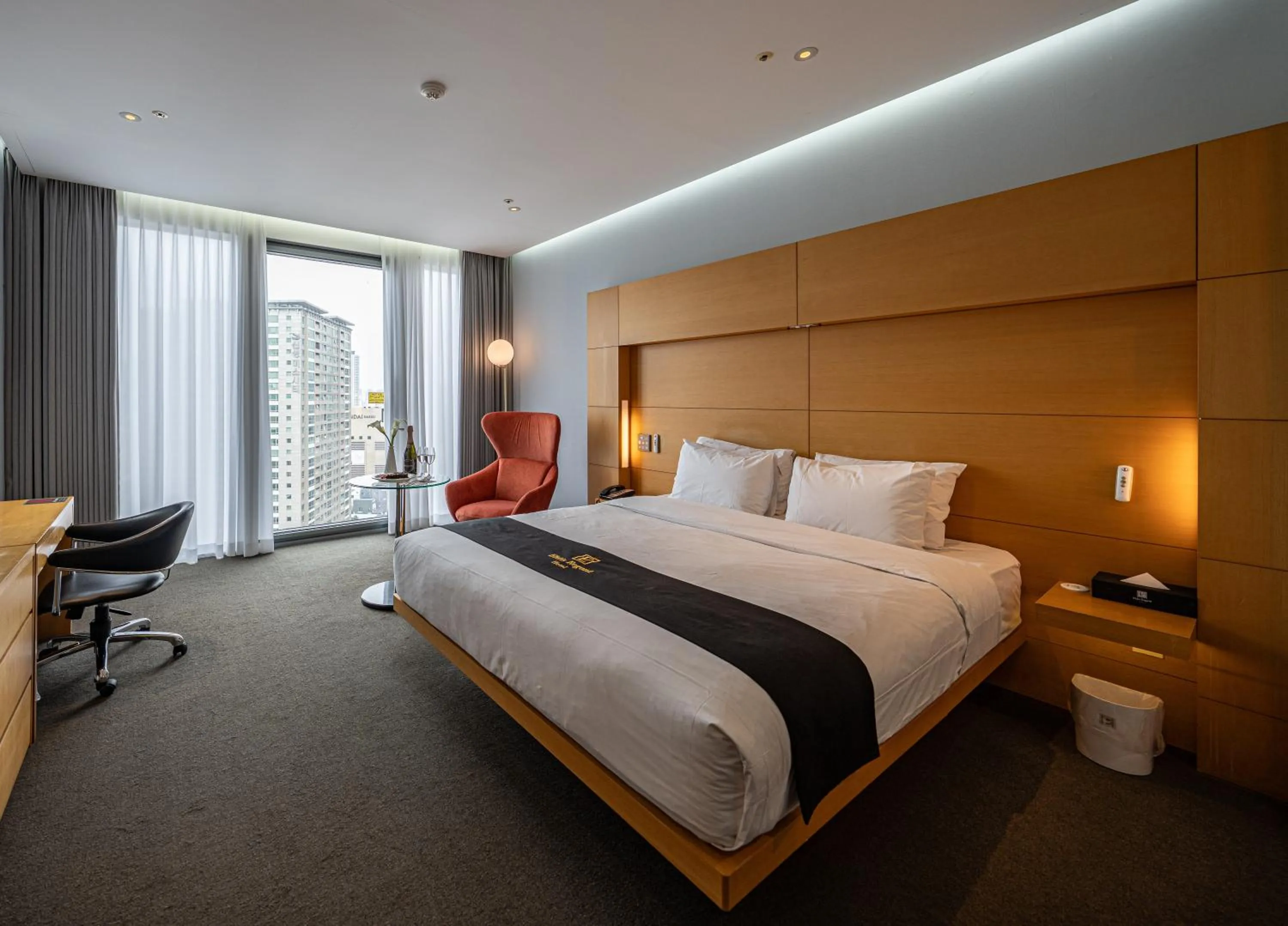 Decorative detail, Bed in Eldis Regent Hotel